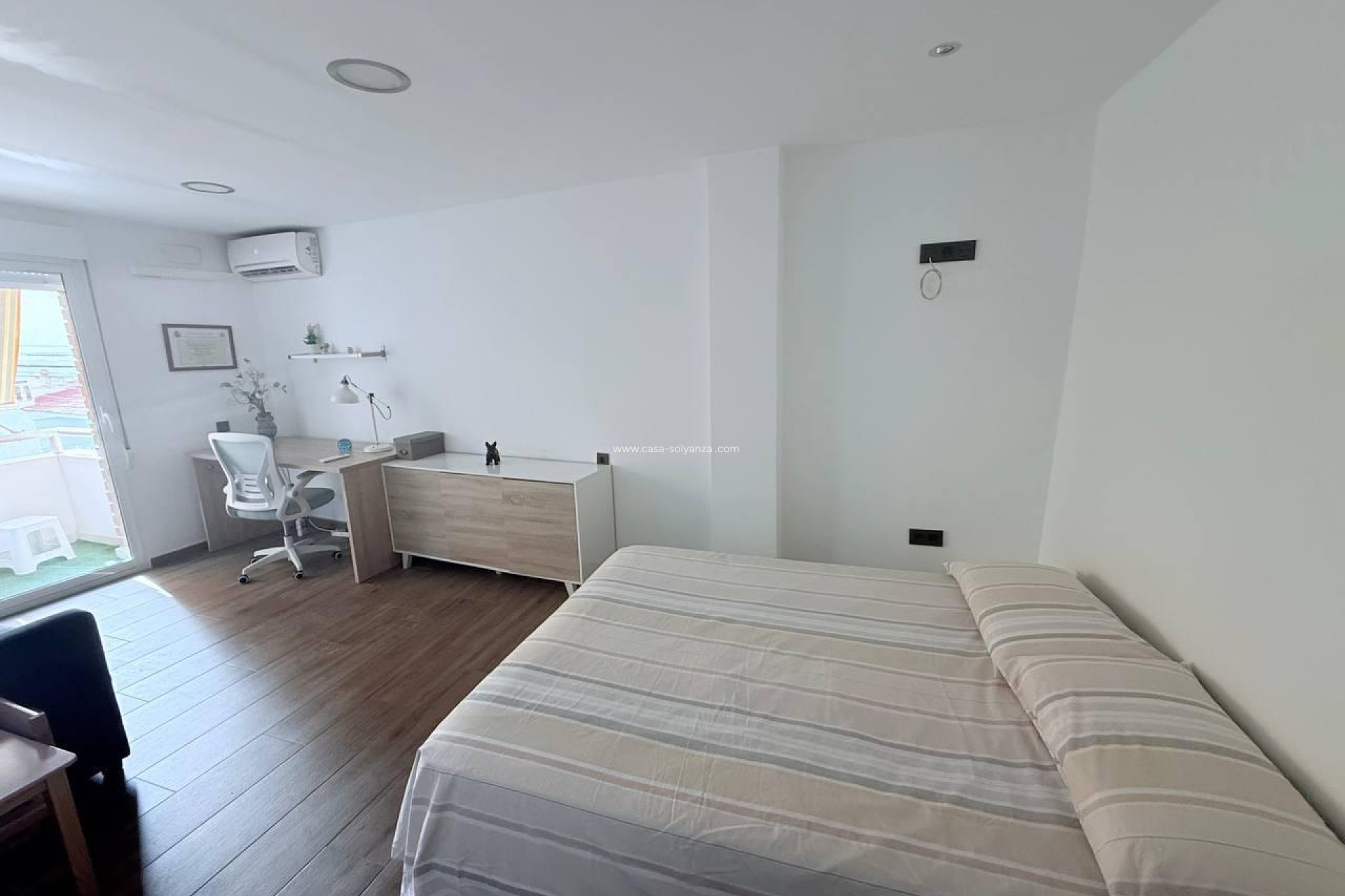 Resale - Apartment / flat - Torrevieja - Center