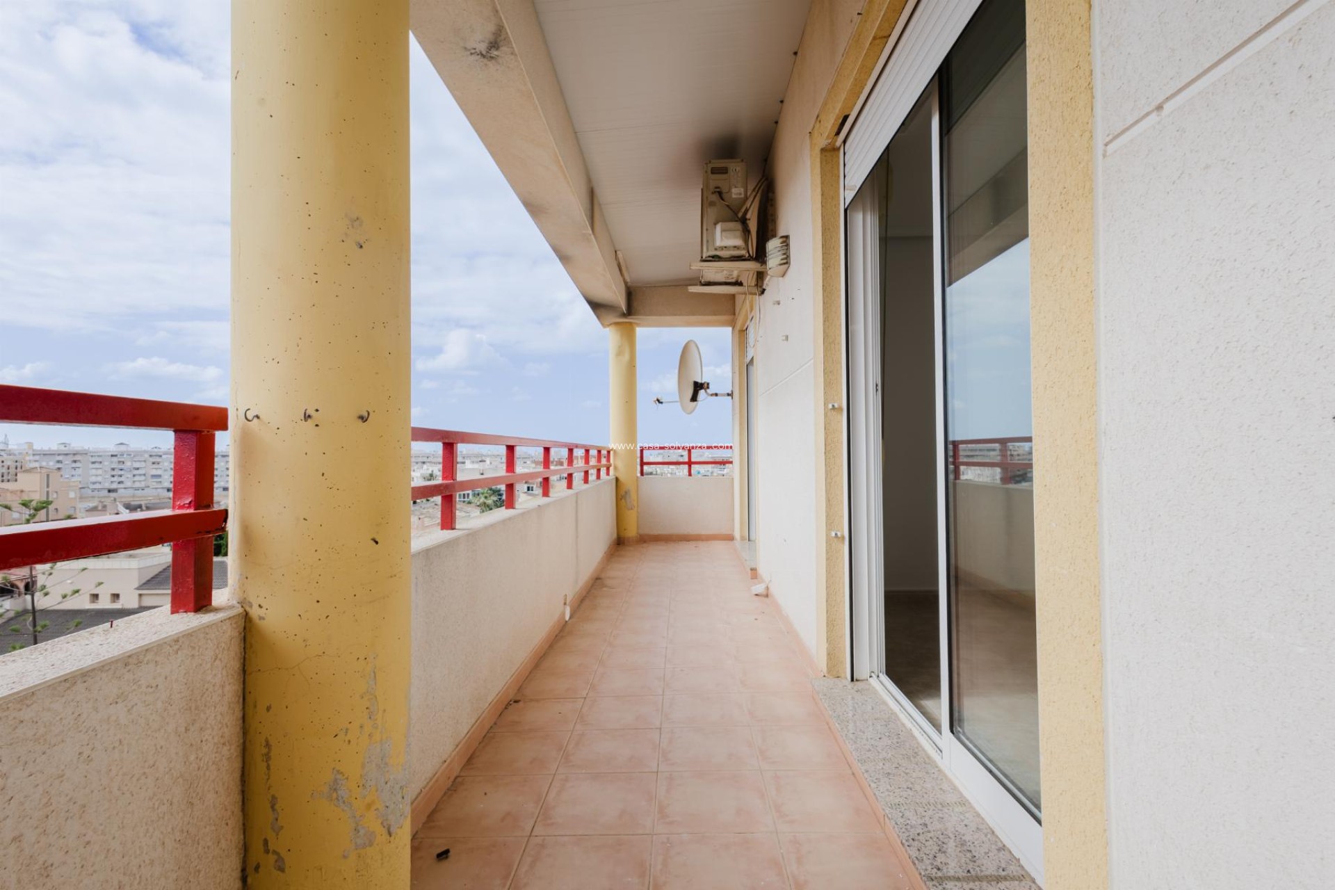 Resale - Apartment / flat - Torrevieja - Center