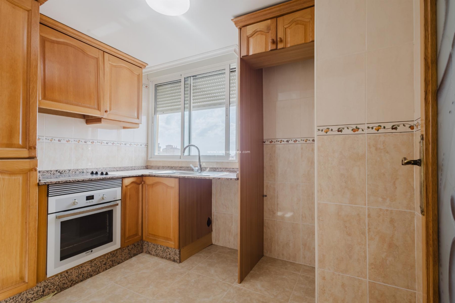 Resale - Apartment / flat - Torrevieja - Center
