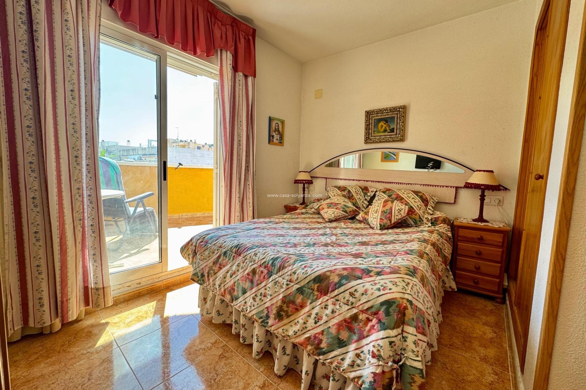 Resale - Apartment / flat - Torrevieja - Center