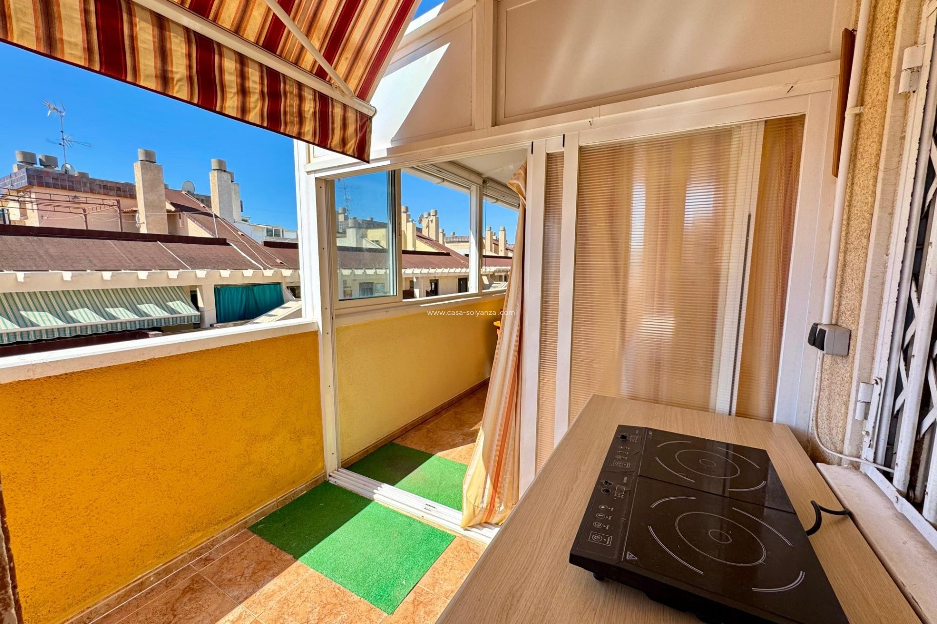 Resale - Apartment / flat - Torrevieja - Center