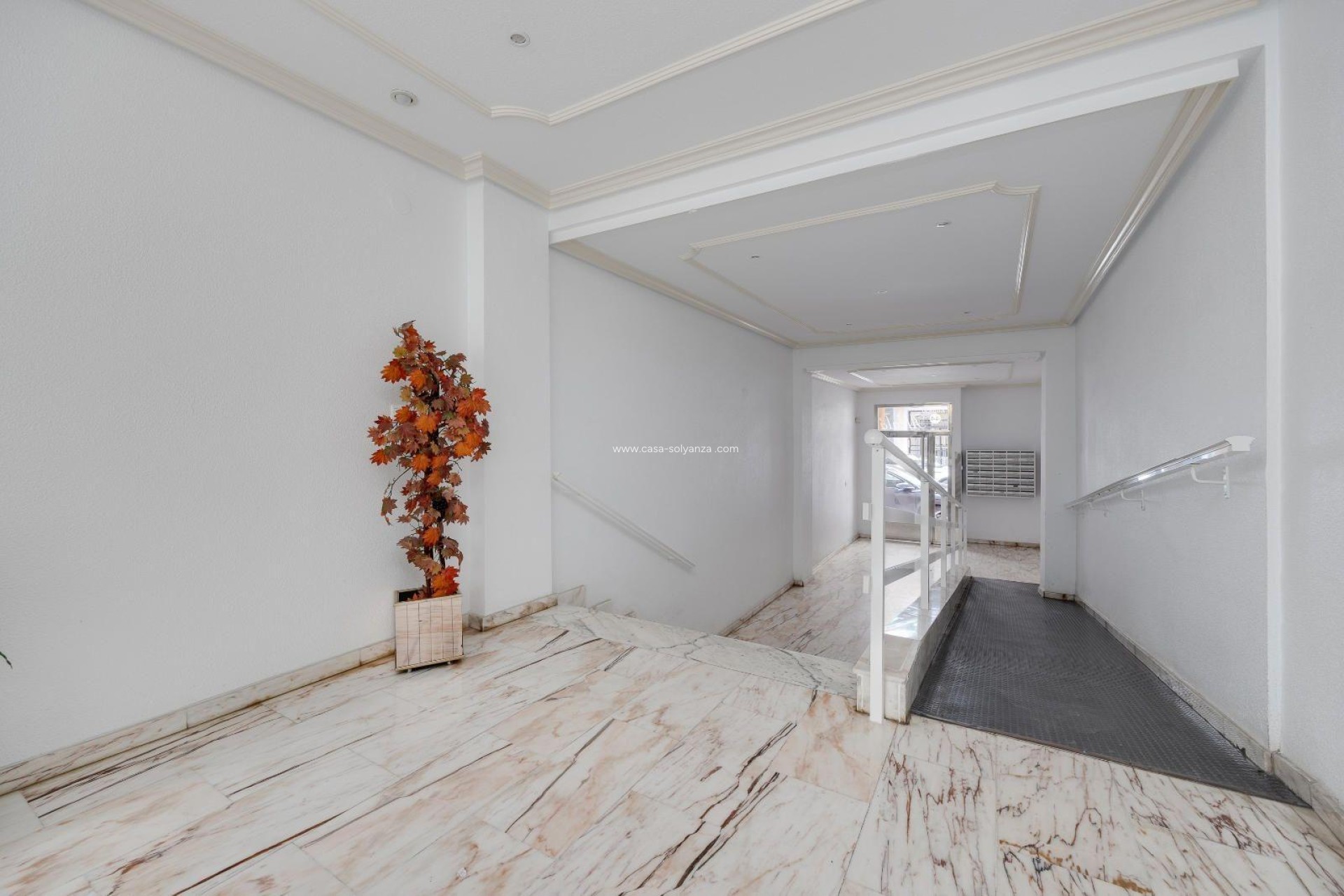 Resale - Apartment / flat - Torrevieja - Center