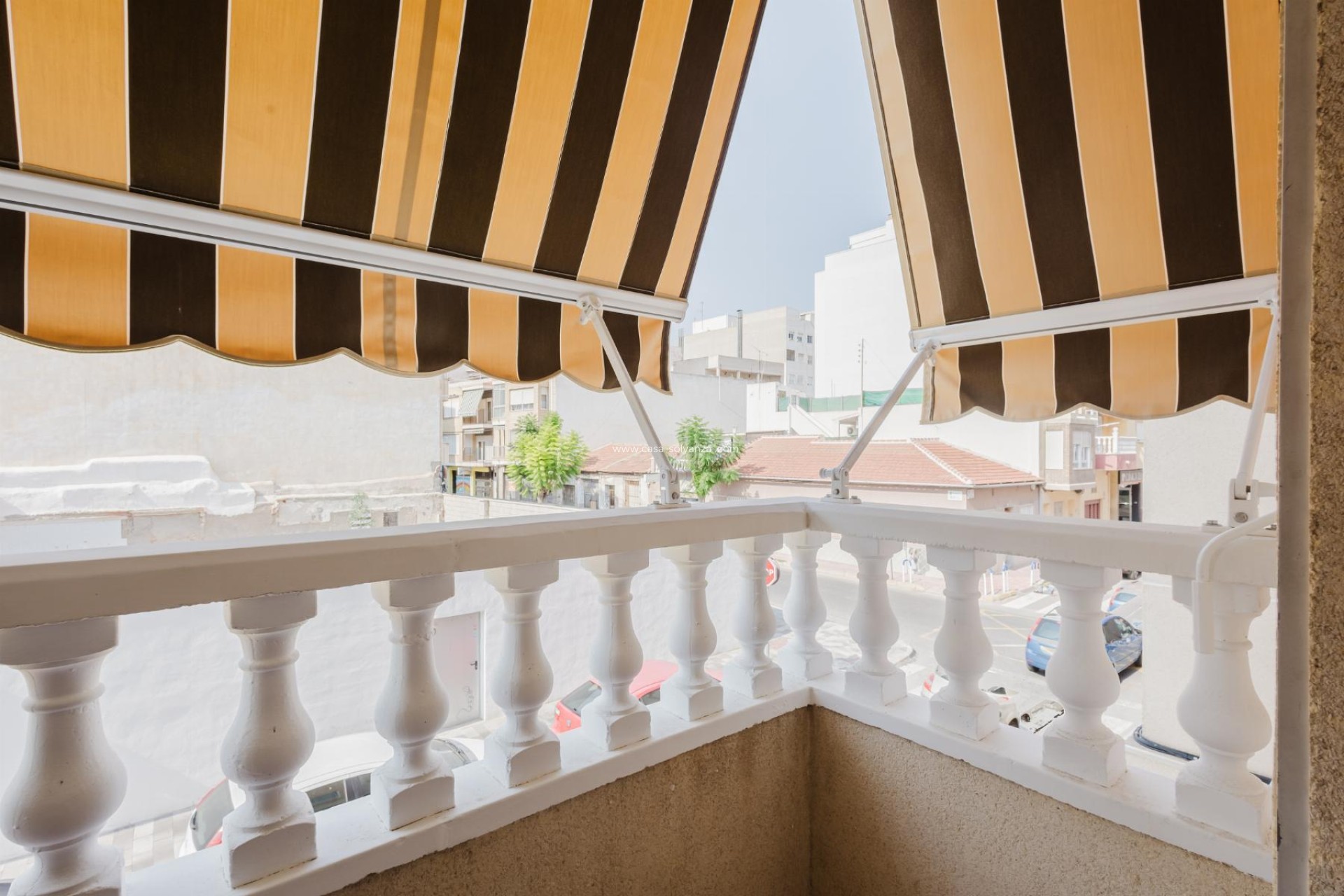 Resale - Apartment / flat - Torrevieja - Center