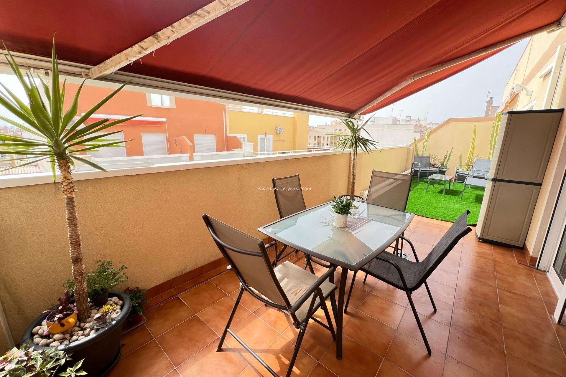 Resale - Apartment / flat - Torrevieja - Center