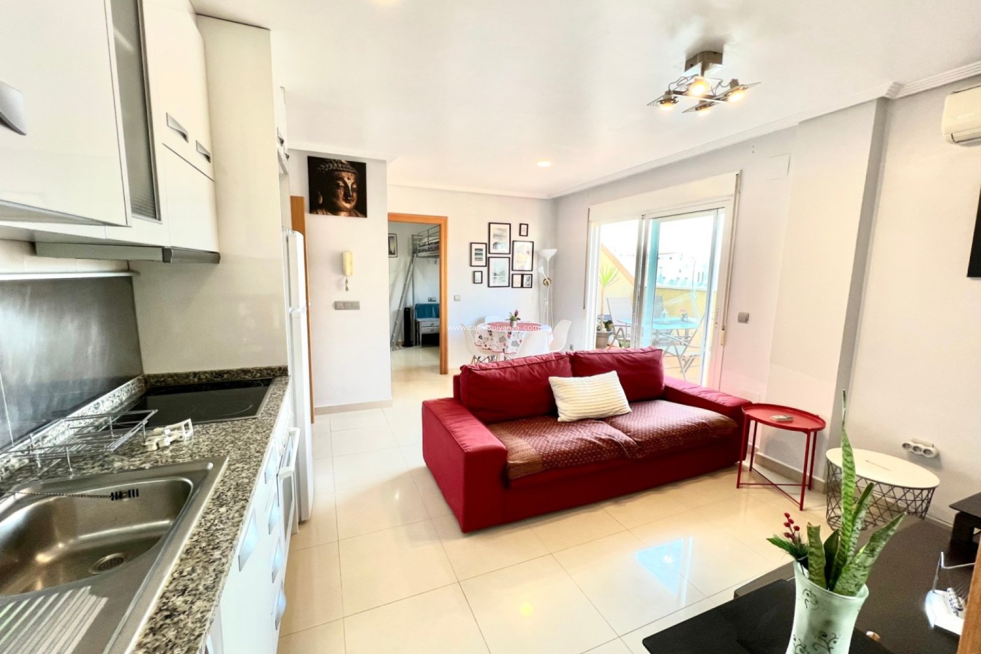 Resale - Apartment / flat - Torrevieja - Center