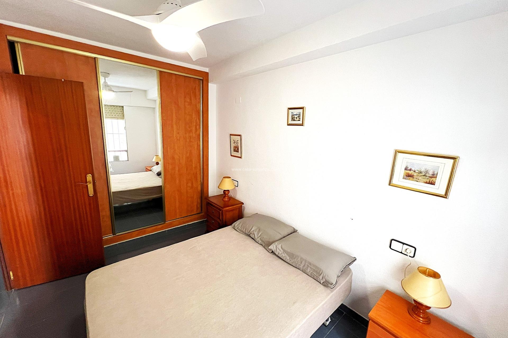 Resale - Apartment / flat - Torrevieja - Center