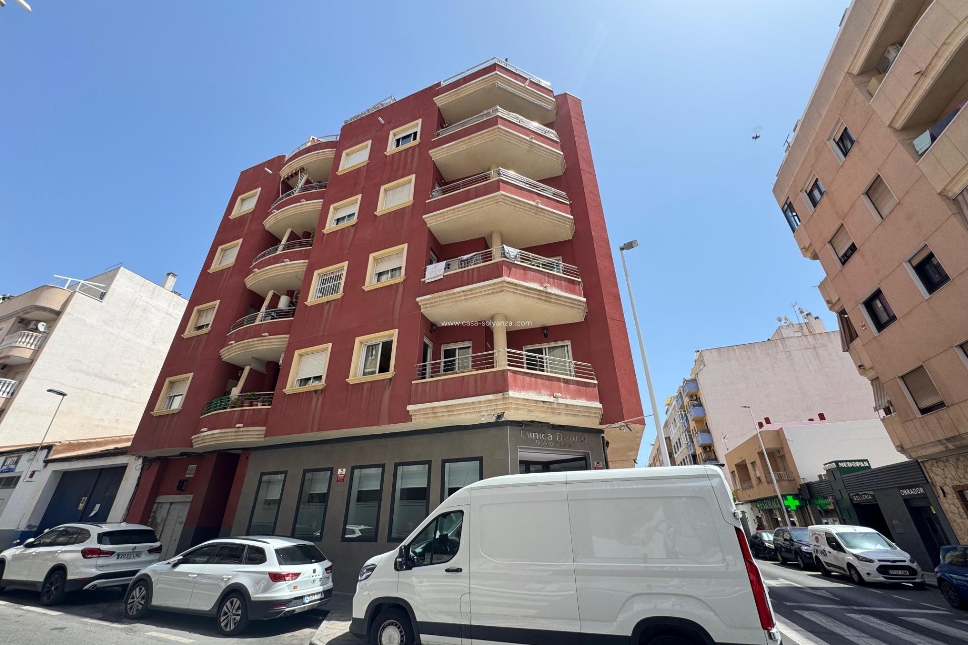 Resale - Apartment / flat - Torrevieja - Center