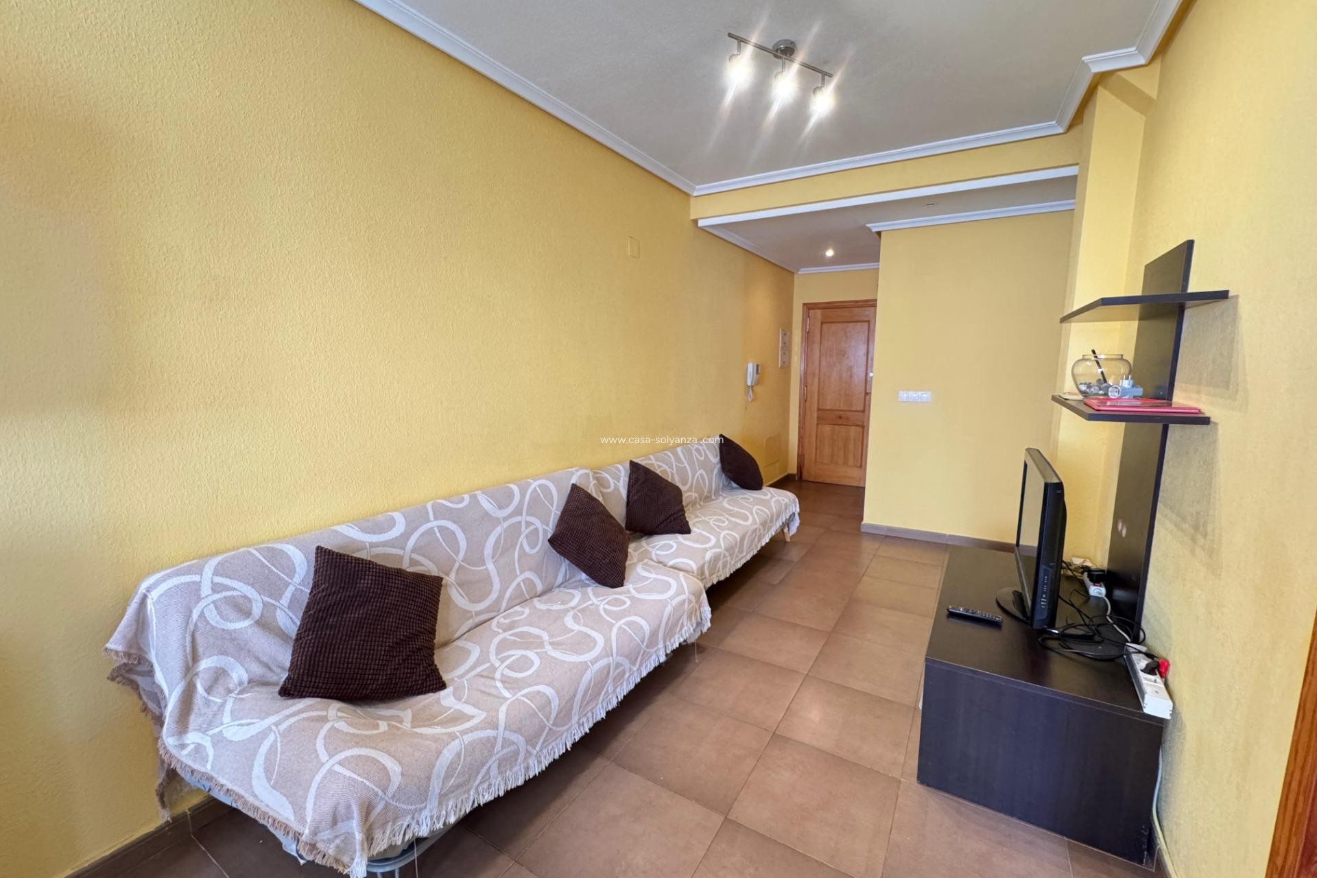Resale - Apartment / flat - Torrevieja - Center