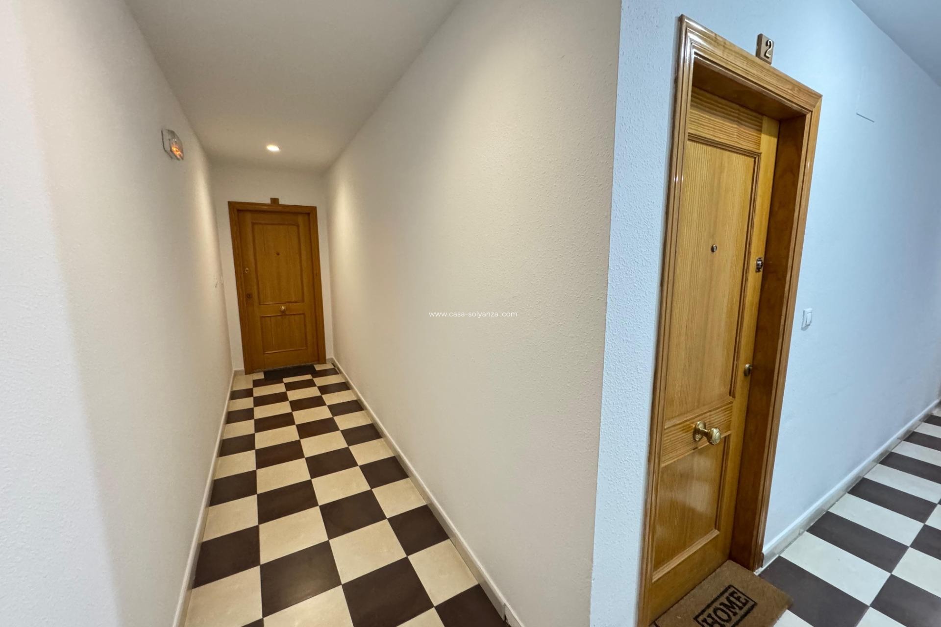 Resale - Apartment / flat - Torrevieja - Center