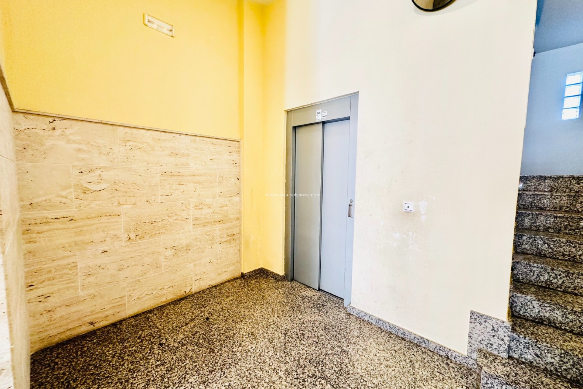 Resale - Apartment / flat - Torrevieja - Center