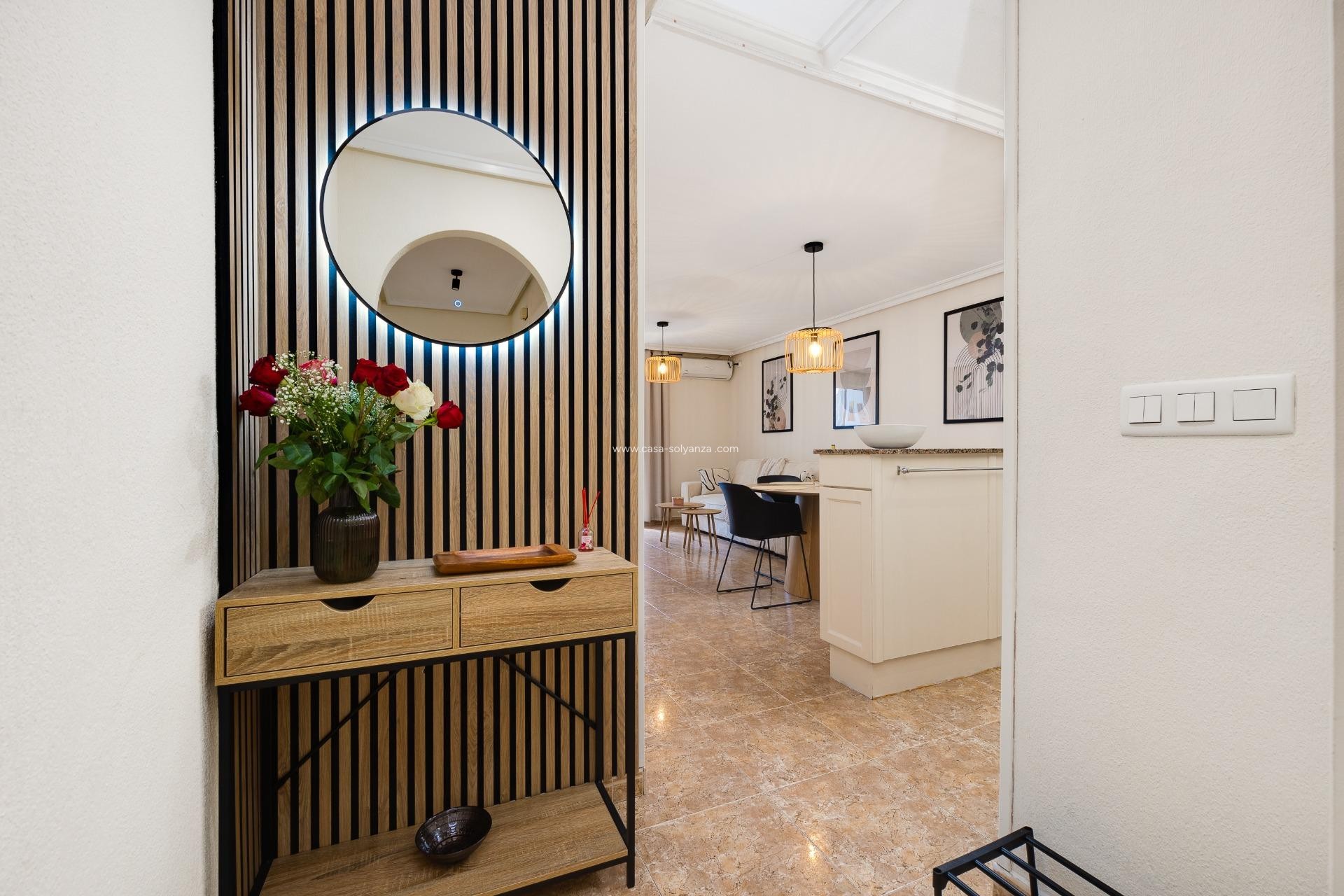 Resale - Apartment / flat - Torrevieja - Center