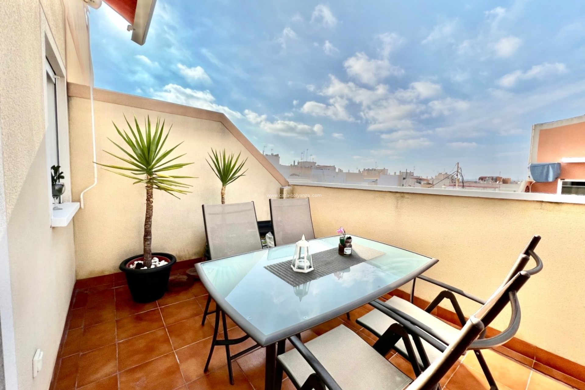 Resale - Apartment / flat - Torrevieja - Center
