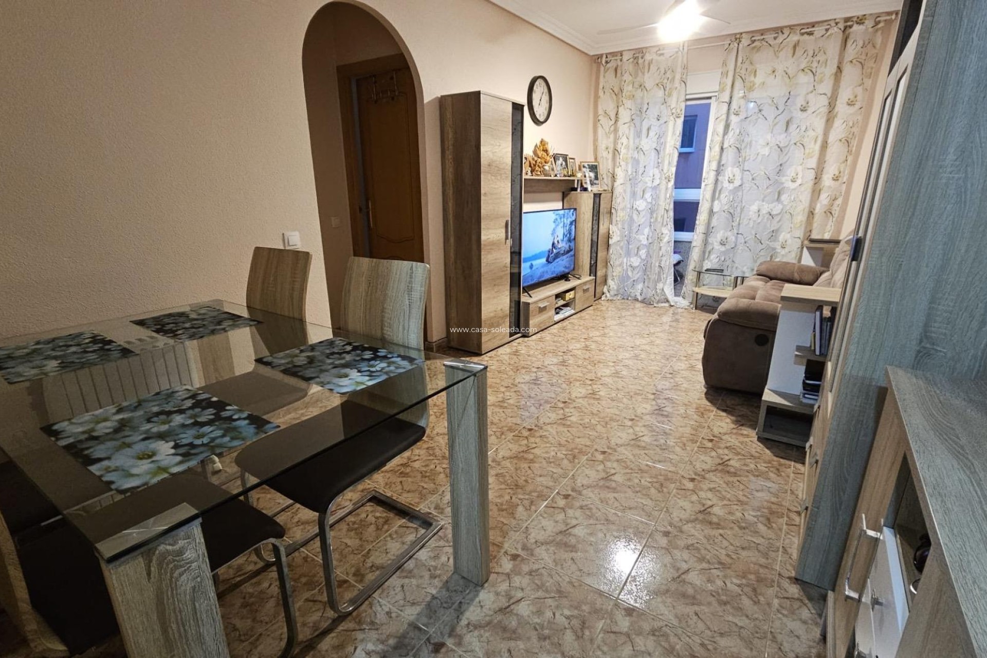 Resale - Apartment / flat - Torrevieja - Center
