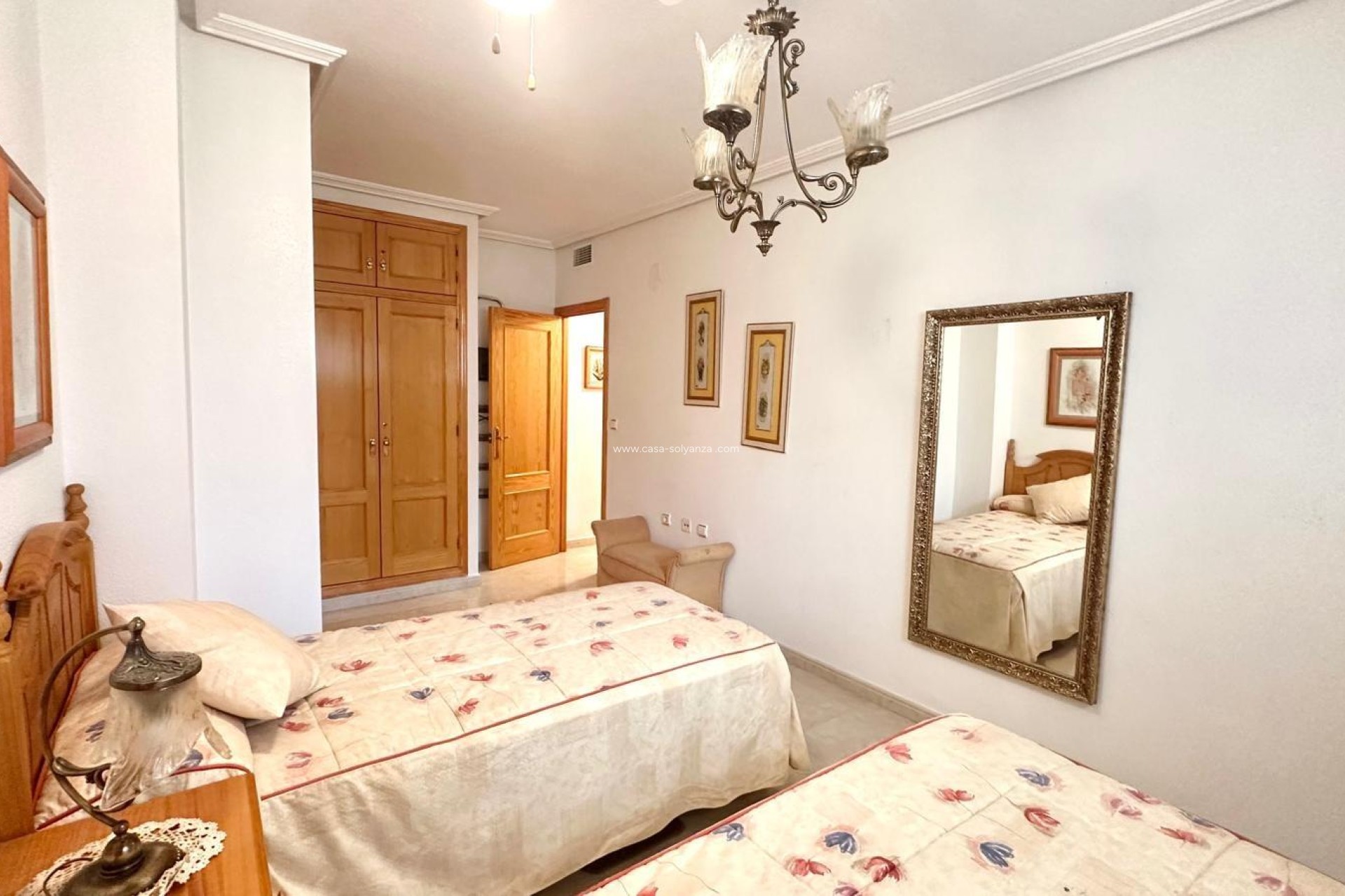 Resale - Apartment / flat - Torrevieja - Center