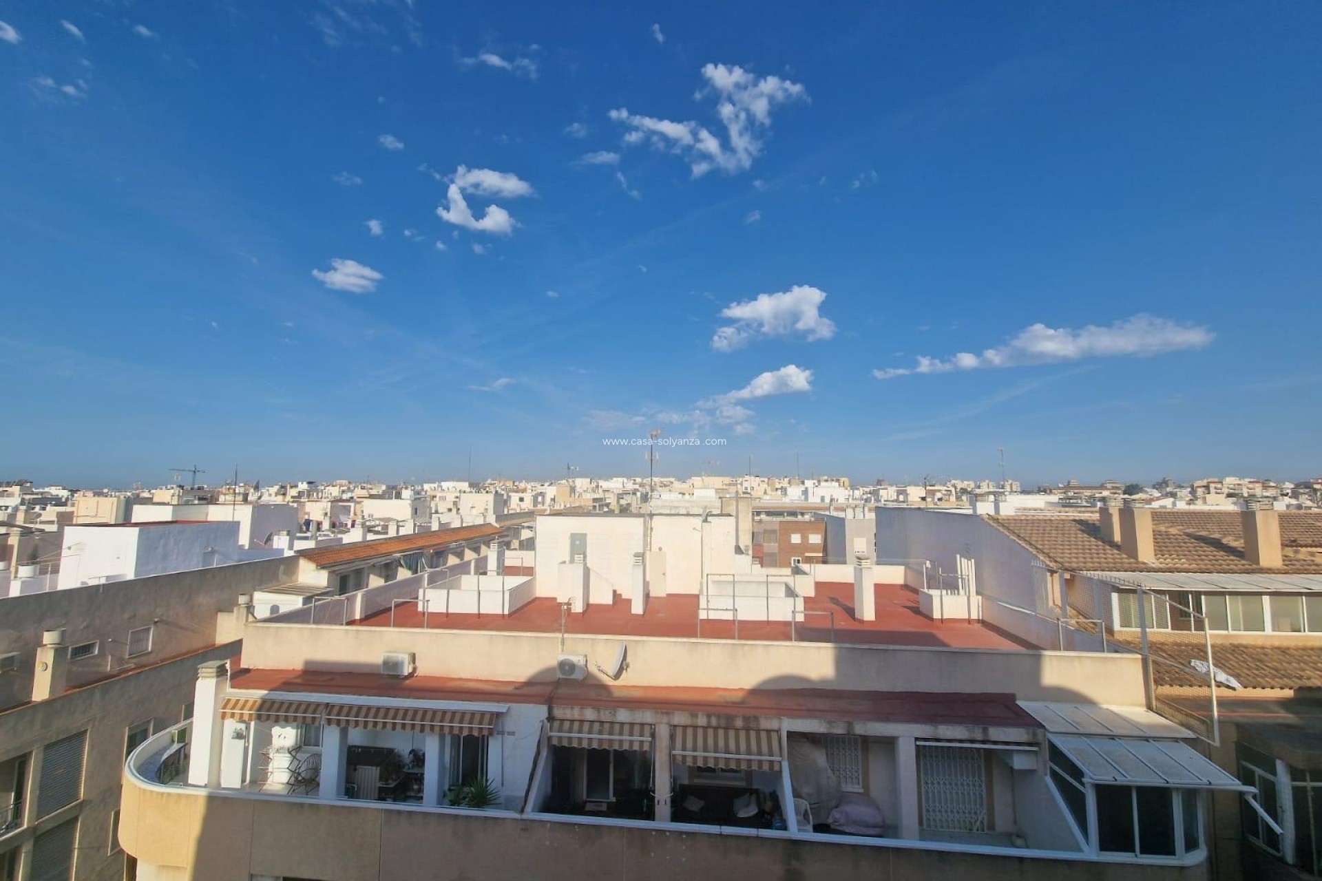 Resale - Apartment / flat - Torrevieja - Center