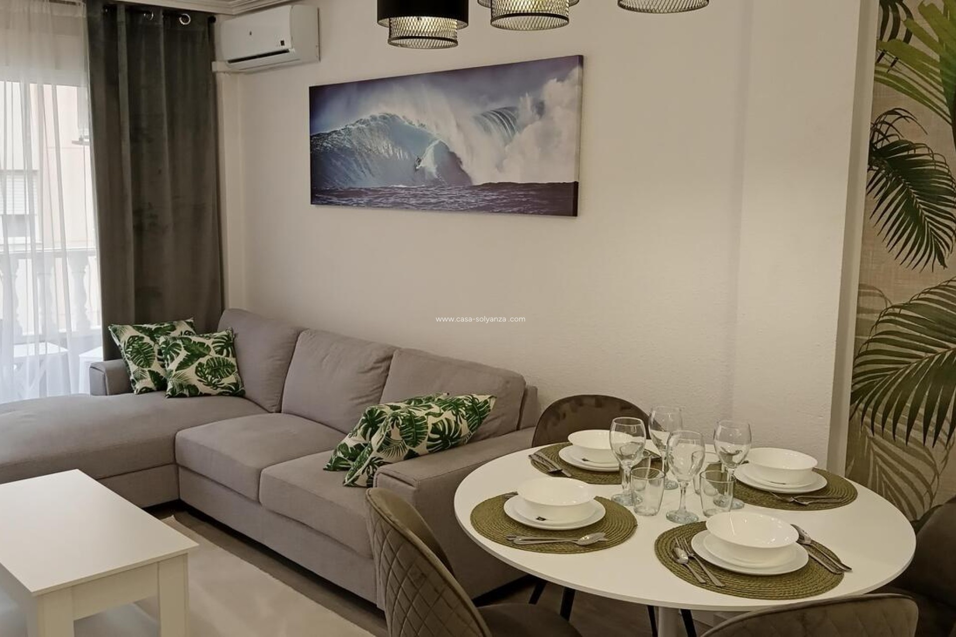 Resale - Apartment / flat - Torrevieja - Center