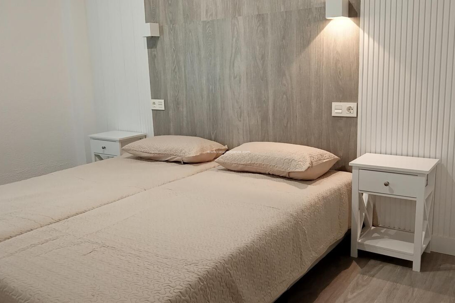 Resale - Apartment / flat - Torrevieja - Center