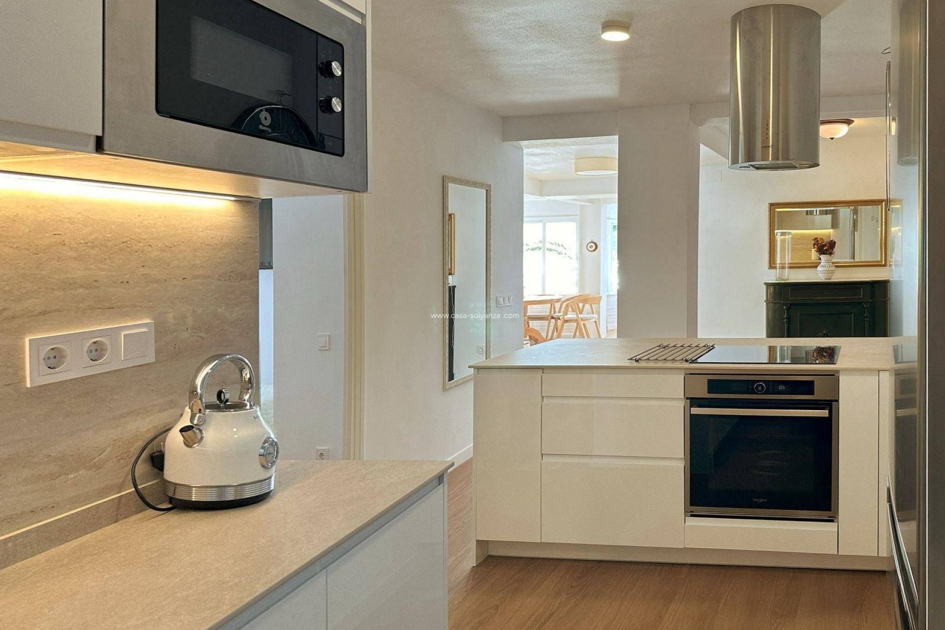 Resale - Apartment / flat - Torrevieja - Center