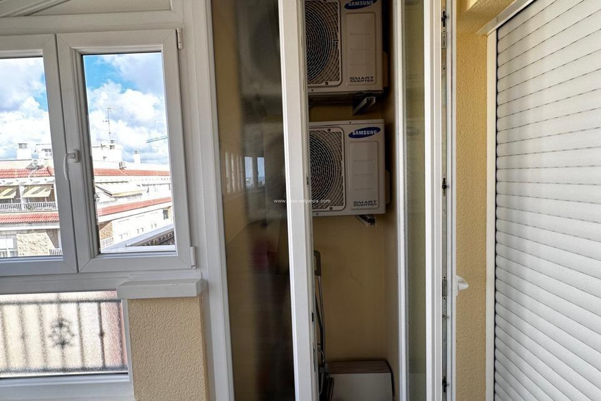 Resale - Apartment / flat - Torrevieja - Center