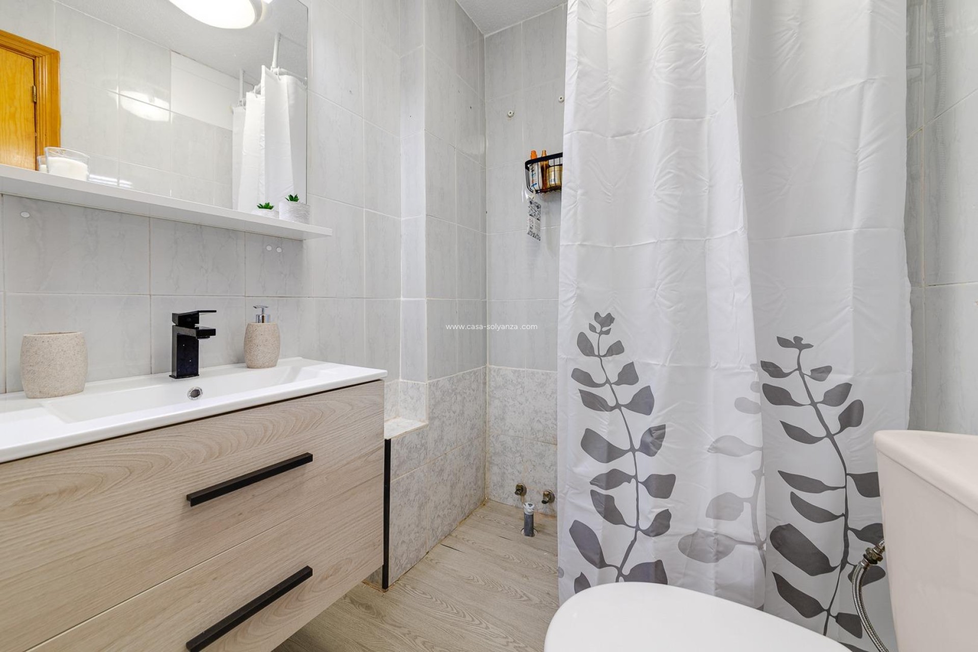 Resale - Apartment / flat - Torrevieja - Center