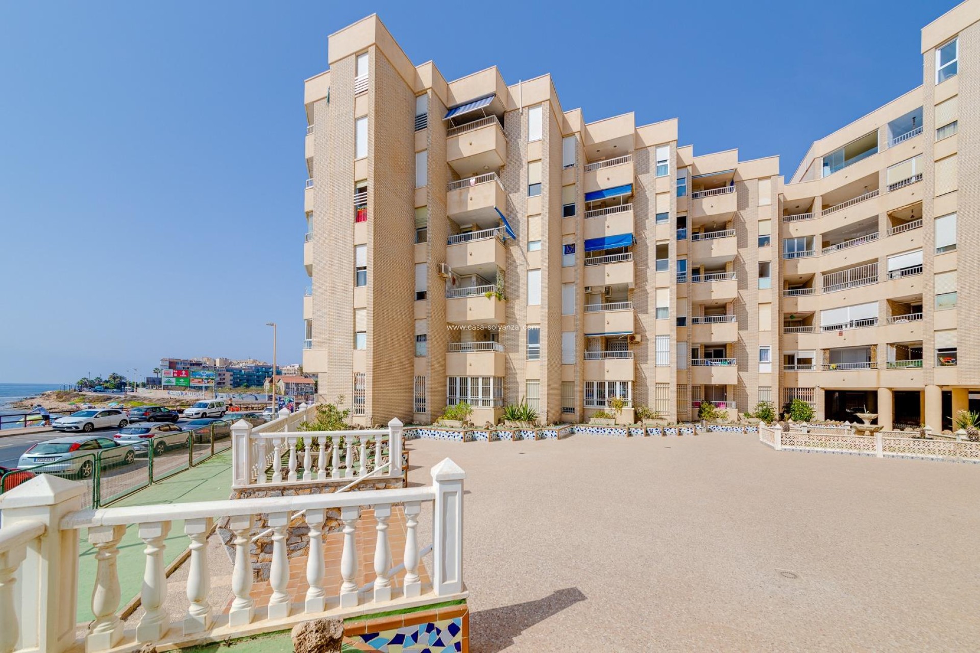 Resale - Apartment / flat - Torrevieja - Center