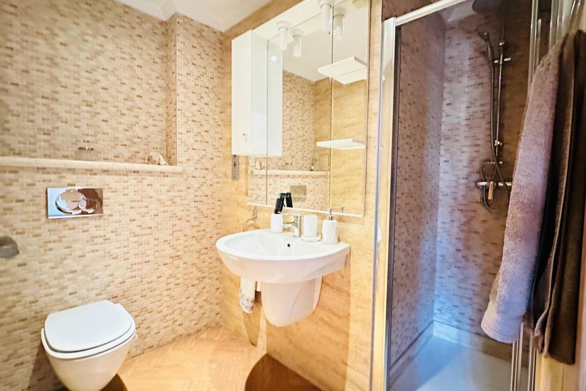 Resale - Apartment / flat - Torrevieja - Center