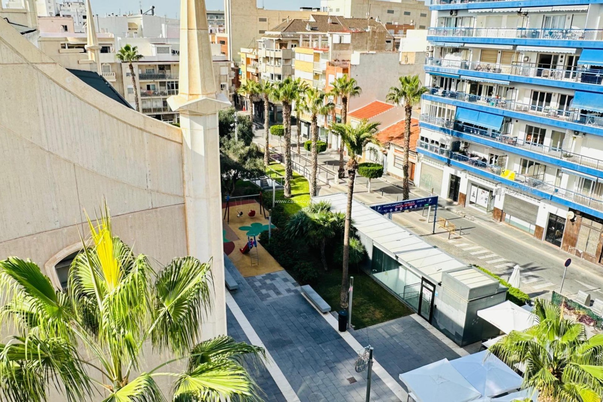 Resale - Apartment / flat - Torrevieja - Center