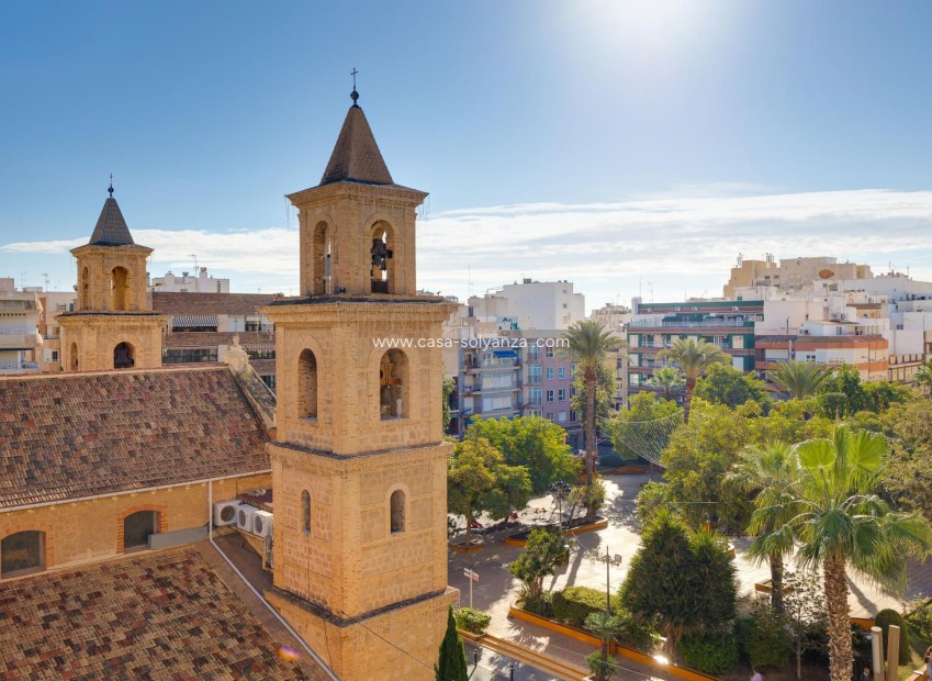 Resale - Apartment / flat - Torrevieja - Center