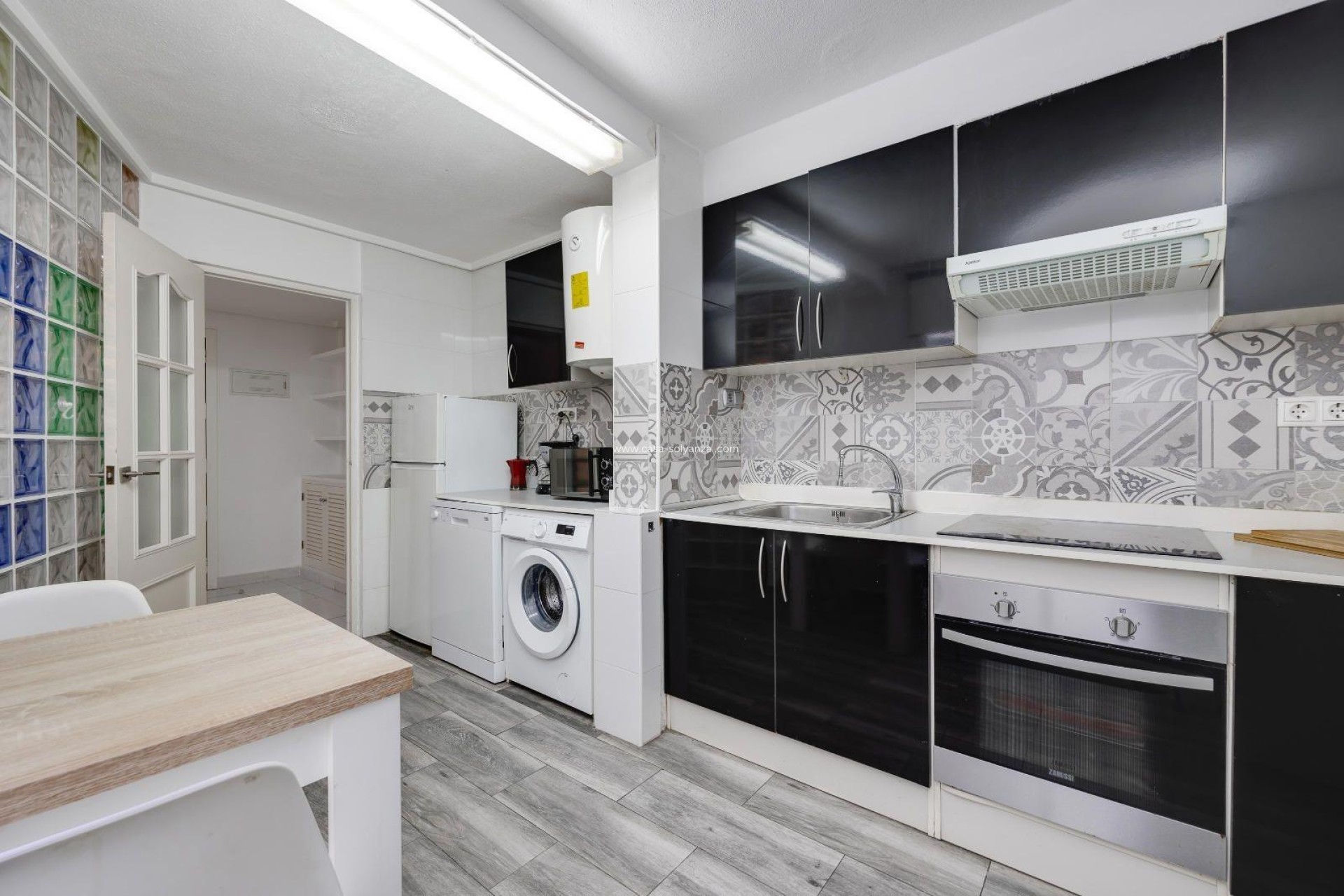 Resale - Apartment / flat - Torrevieja - Center
