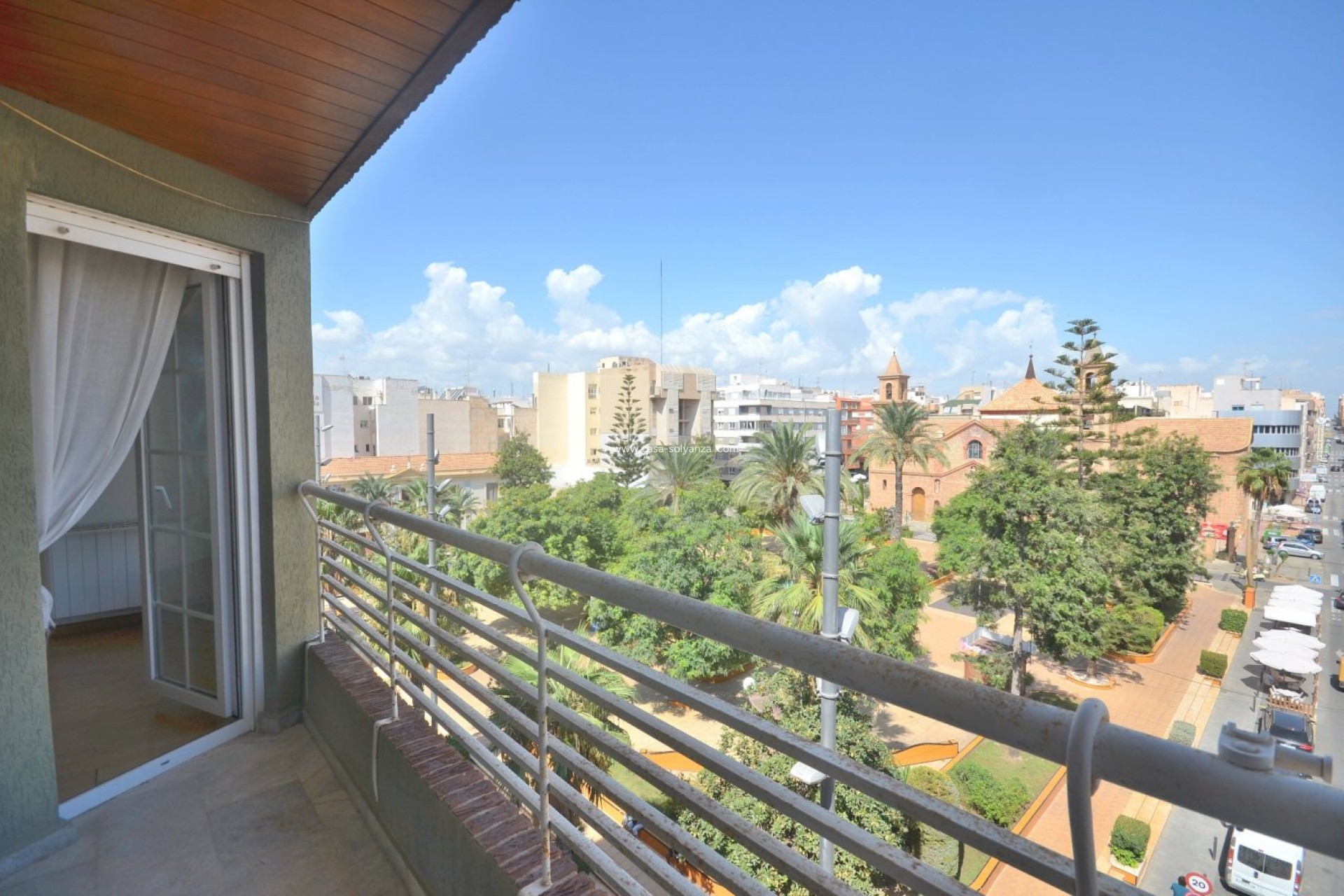Resale - Apartment / flat - Torrevieja - Center