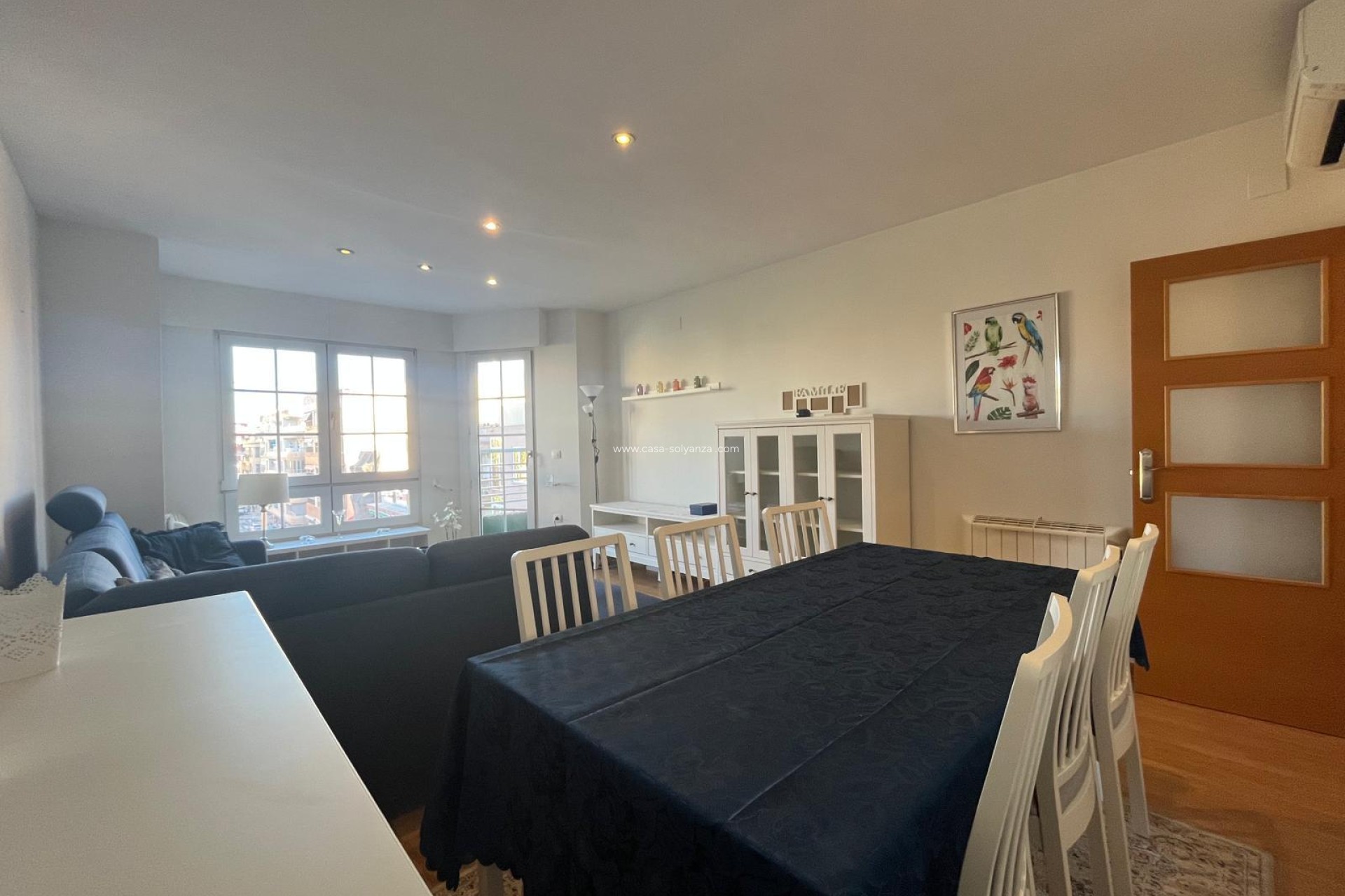 Resale - Apartment / flat - Torrevieja - Center