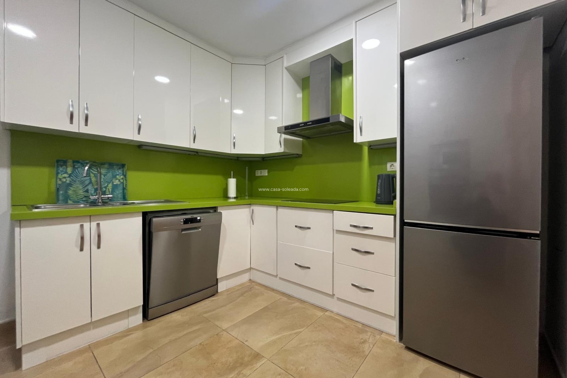 Resale - Apartment / flat - Torrevieja - Center