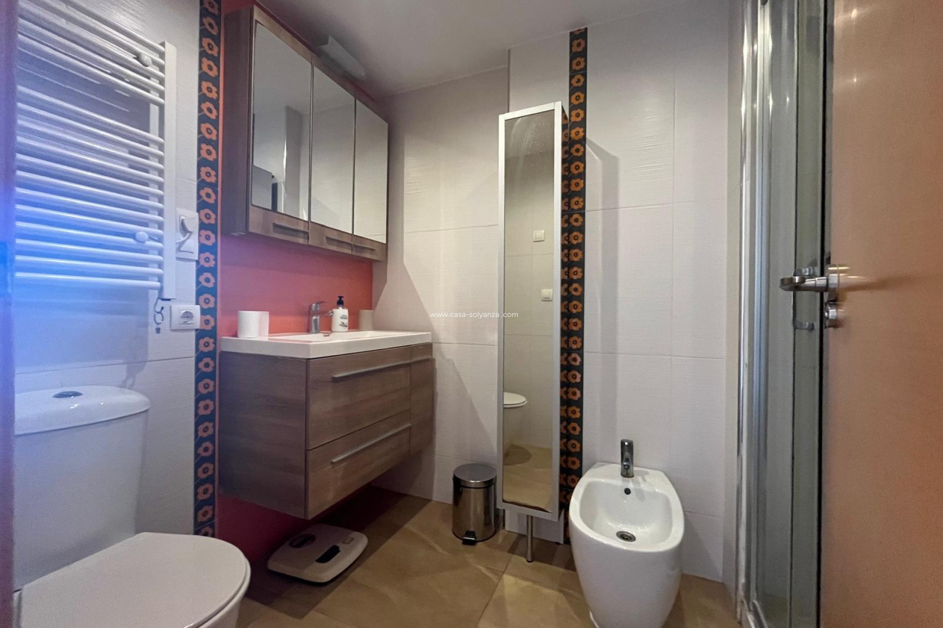 Resale - Apartment / flat - Torrevieja - Center