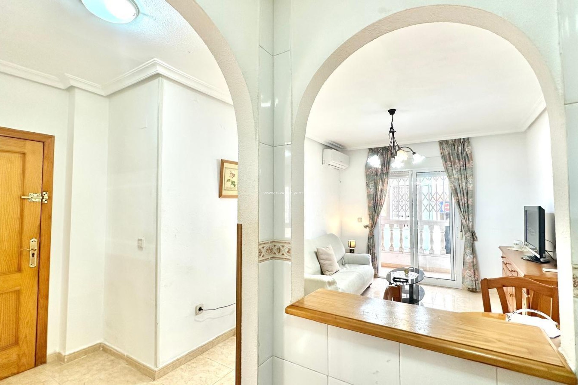 Resale - Apartment / flat - Torrevieja - Center