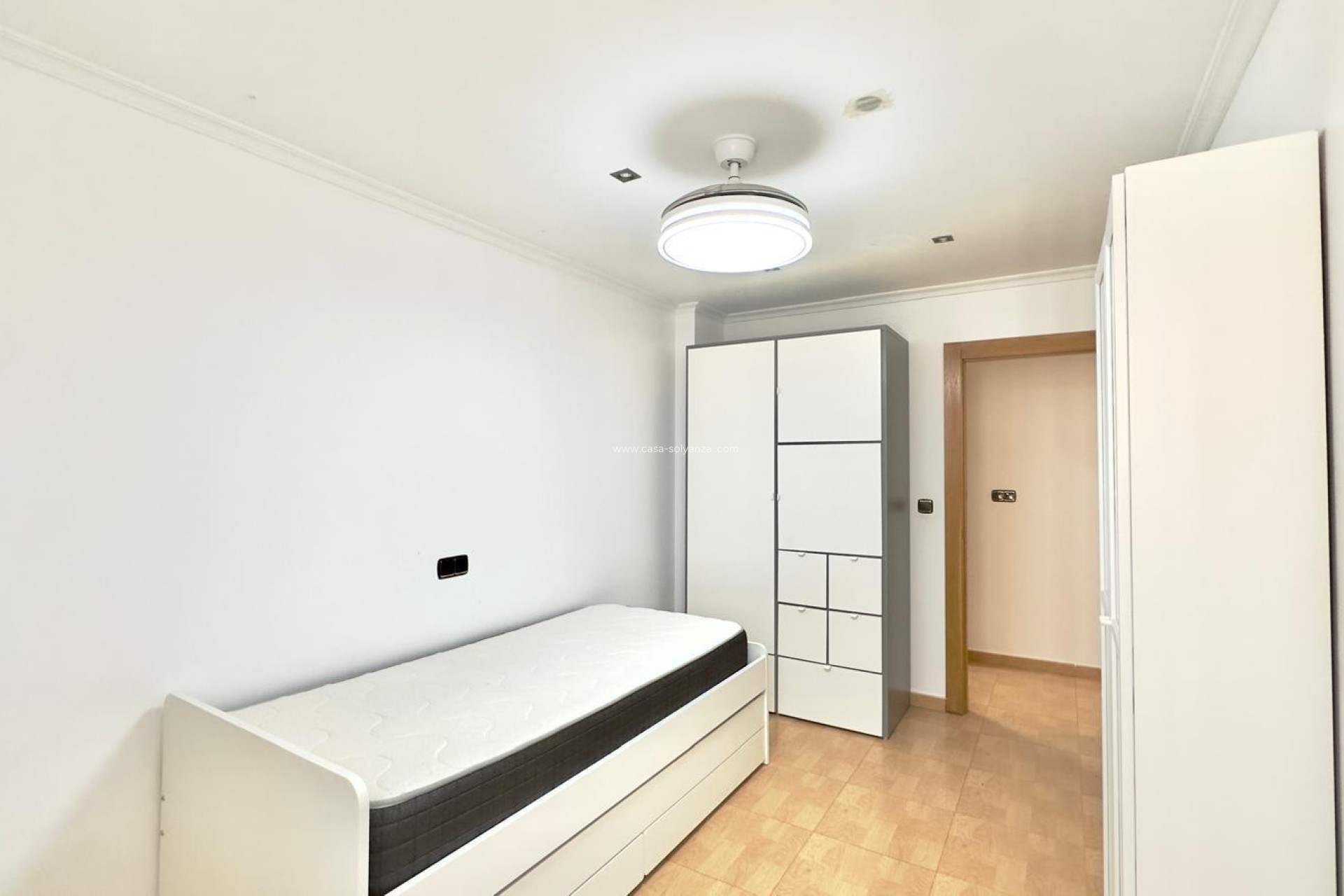 Resale - Apartment / flat - Torrevieja - Center