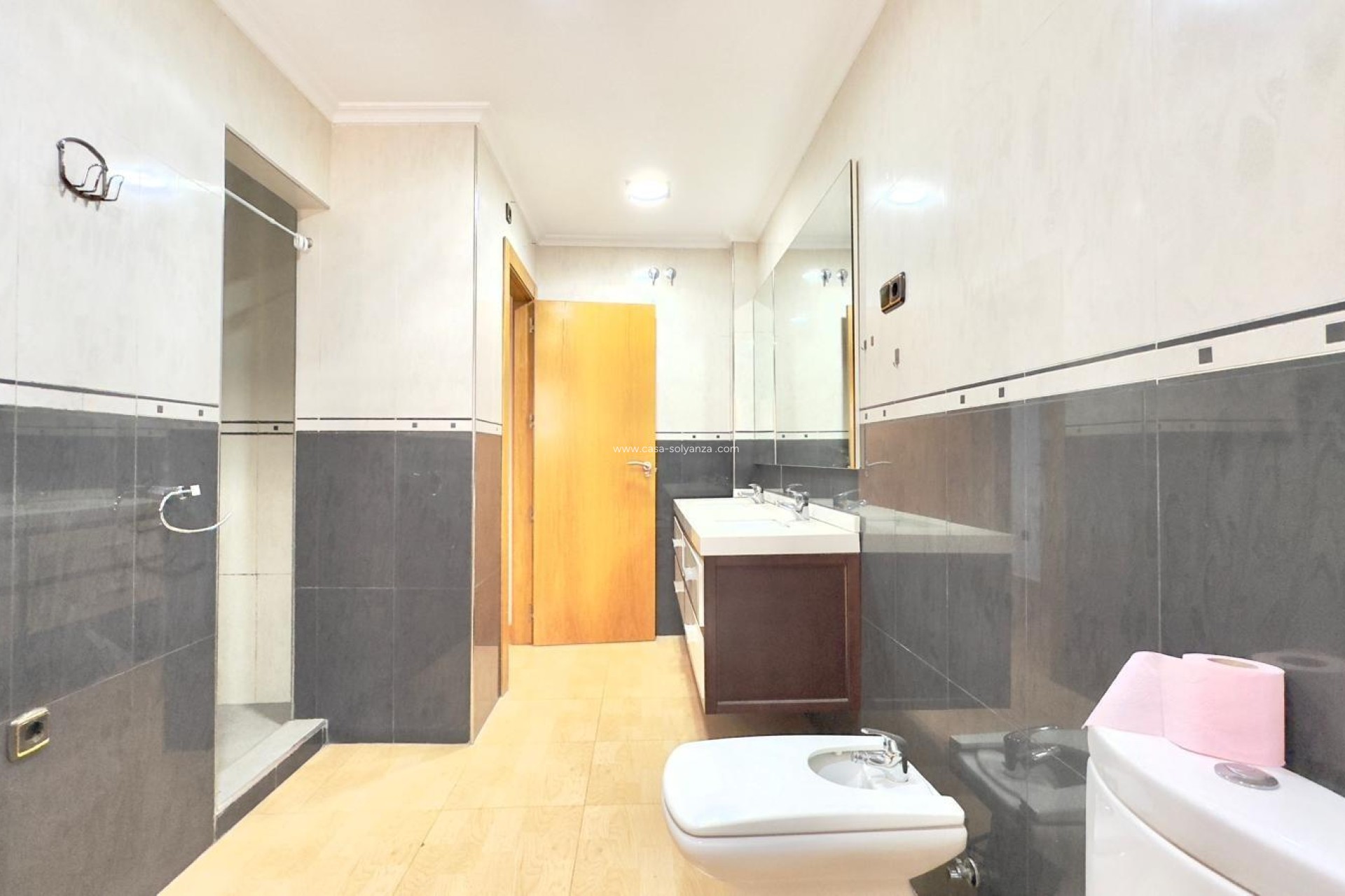 Resale - Apartment / flat - Torrevieja - Center