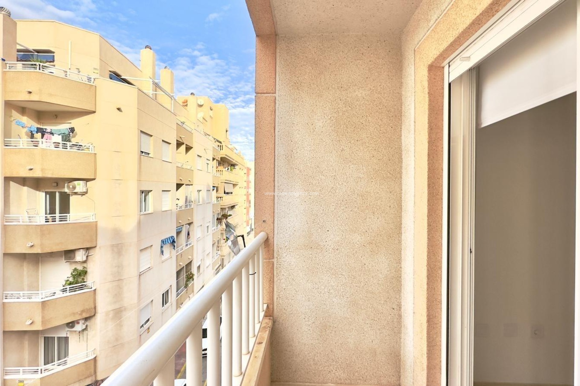 Resale - Apartment / flat - Torrevieja - Center