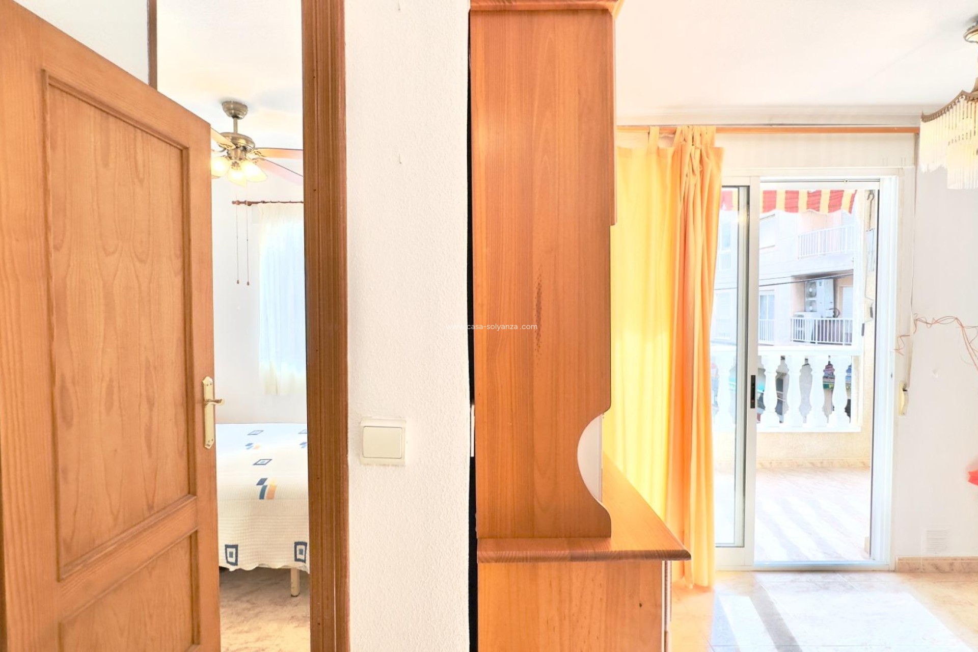 Resale - Apartment / flat - Torrevieja - Center