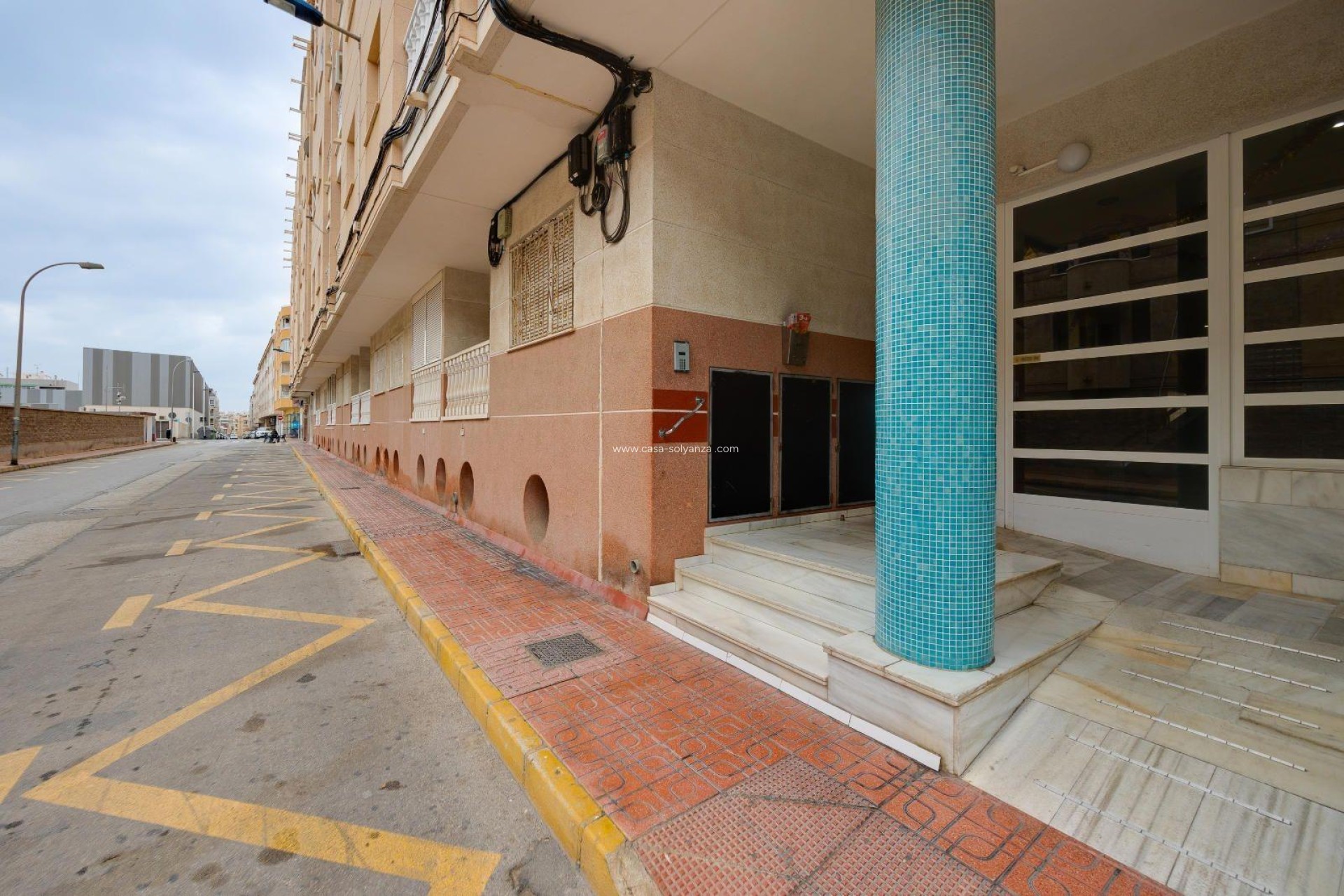 Resale - Apartment / flat - Torrevieja - Center