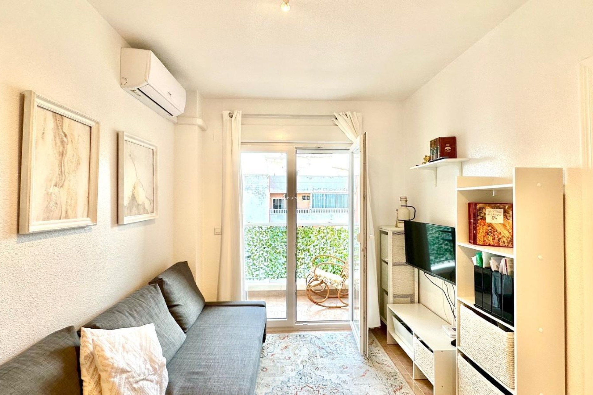 Resale - Apartment / flat - Torrevieja - Center