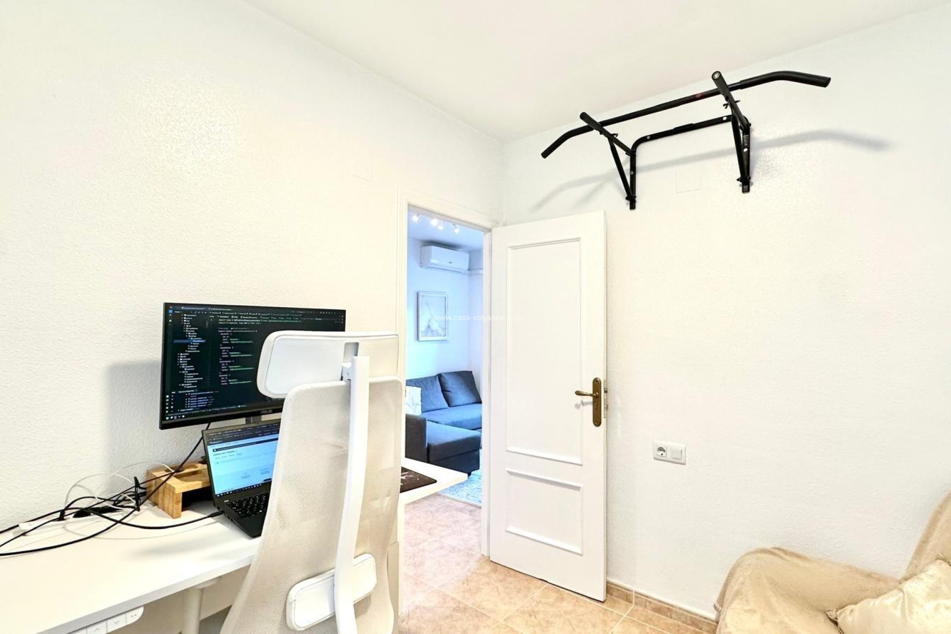 Resale - Apartment / flat - Torrevieja - Center