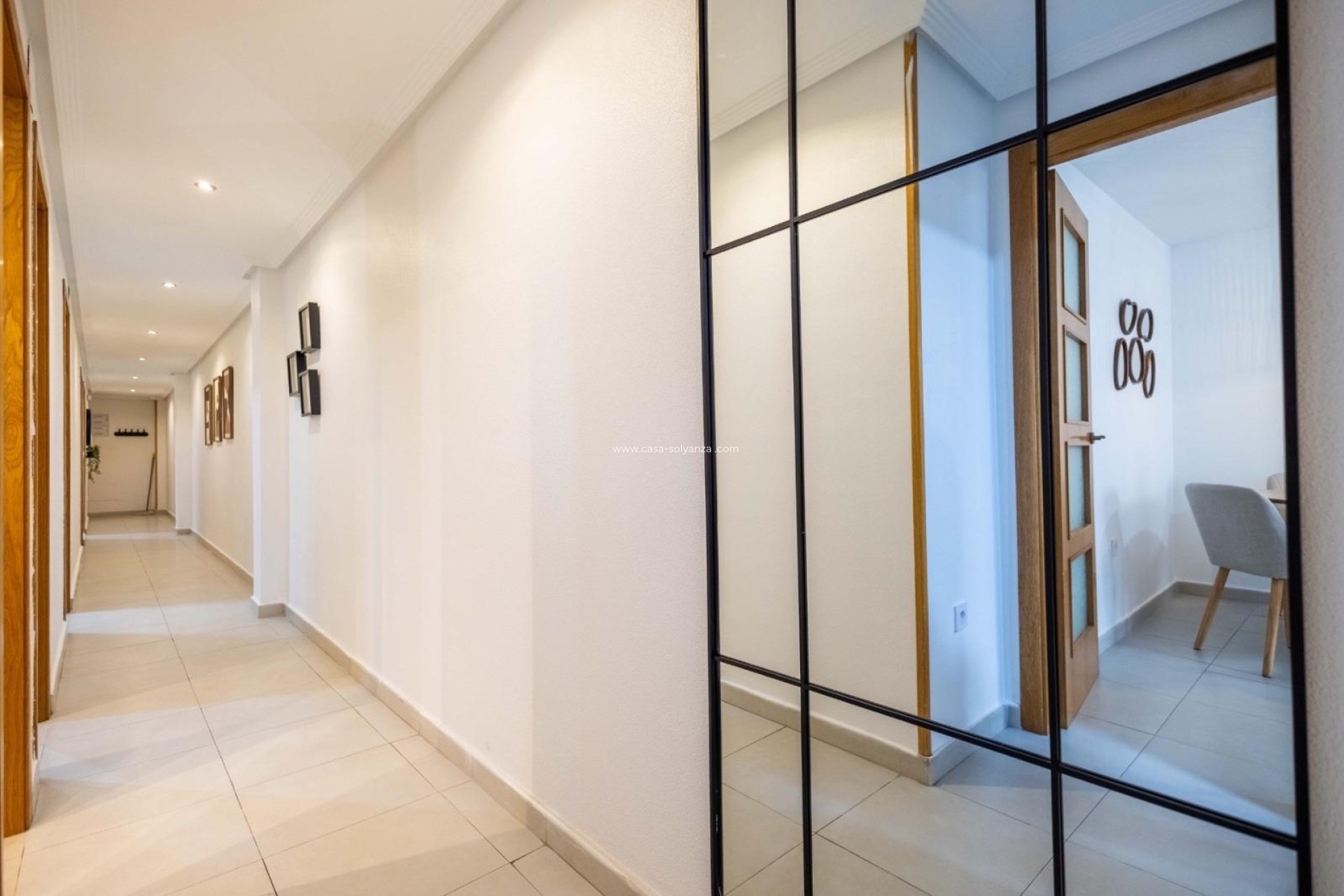 Resale - Apartment / flat - Torrevieja - Center