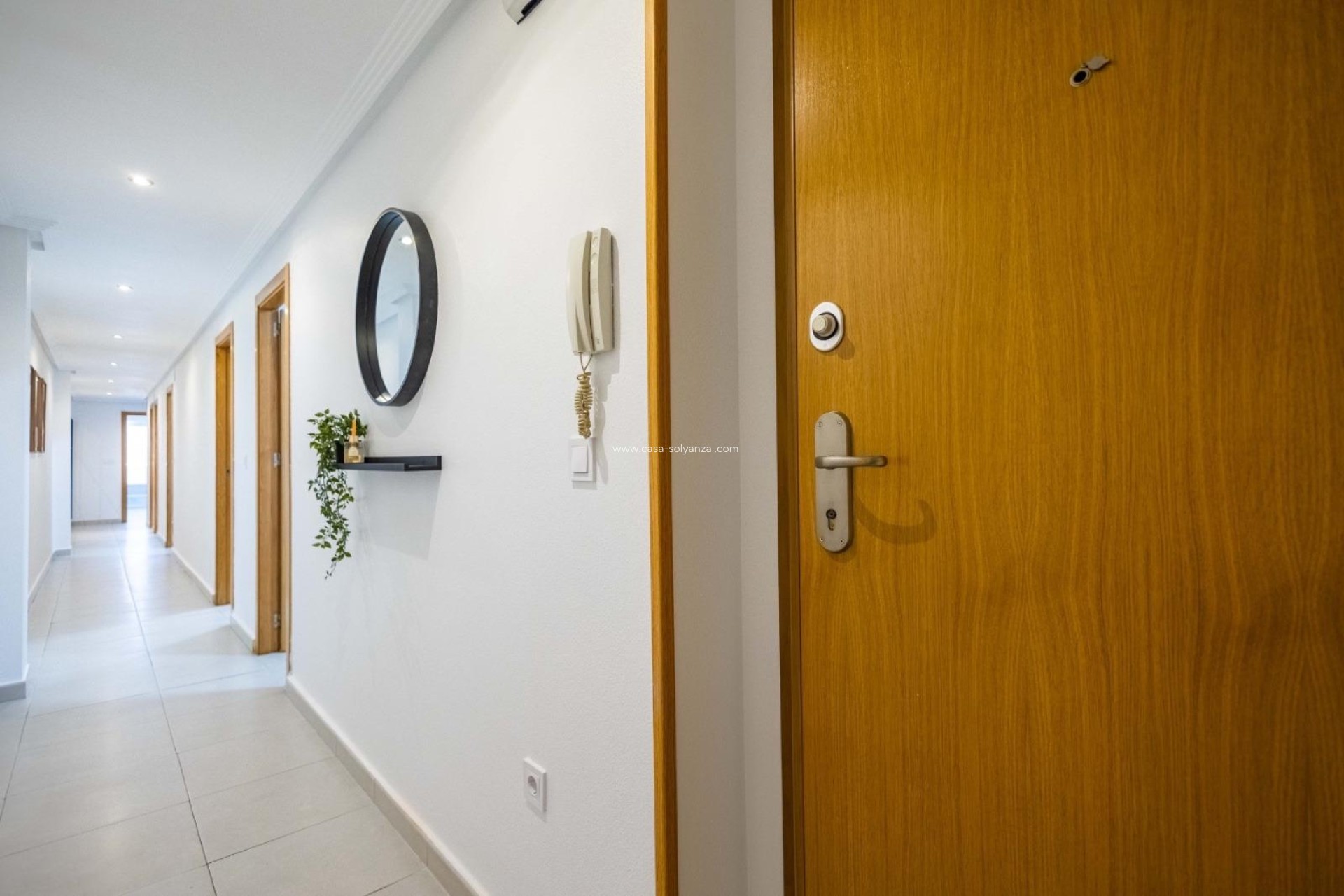 Resale - Apartment / flat - Torrevieja - Center