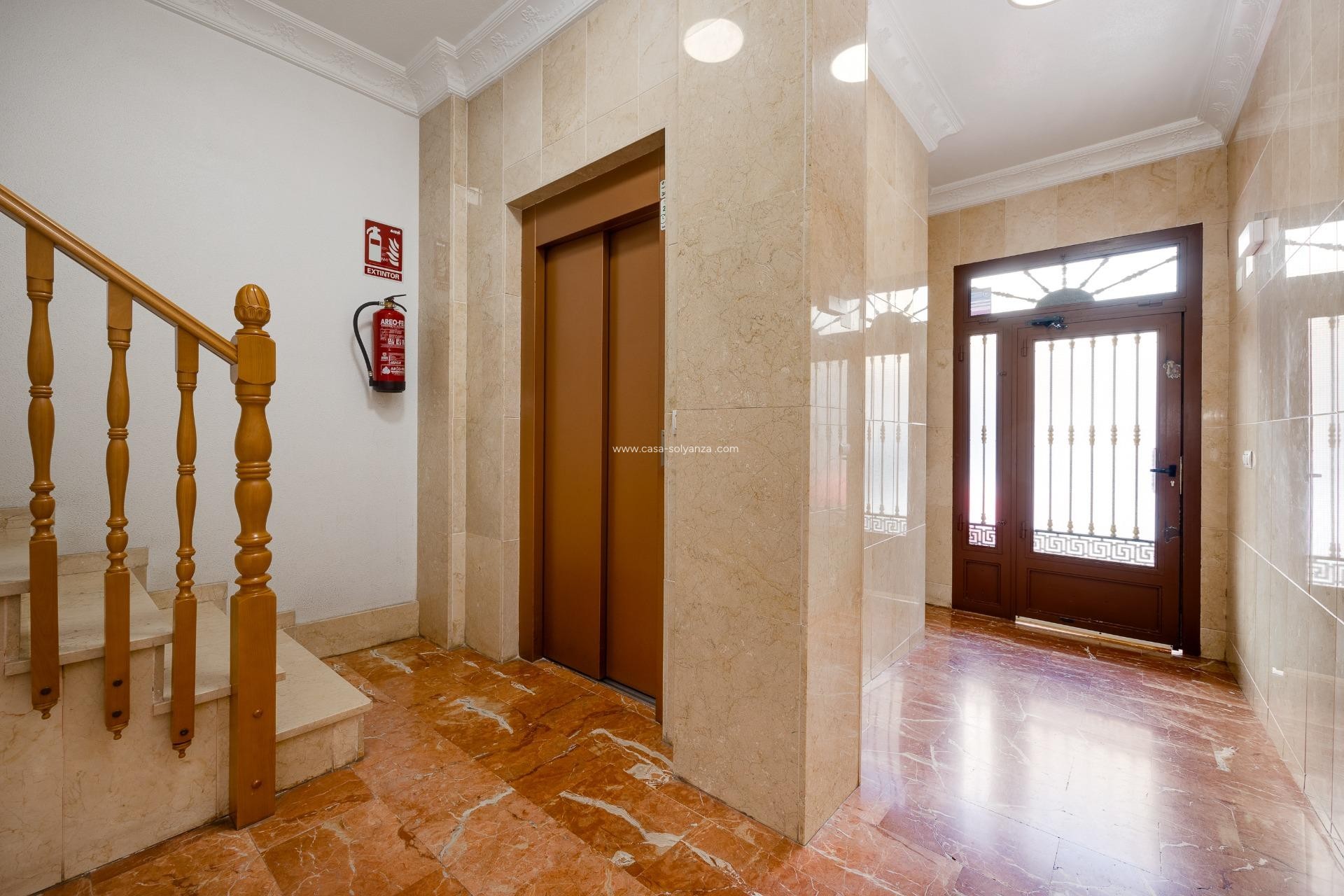 Resale - Apartment / flat - Torrevieja - Center