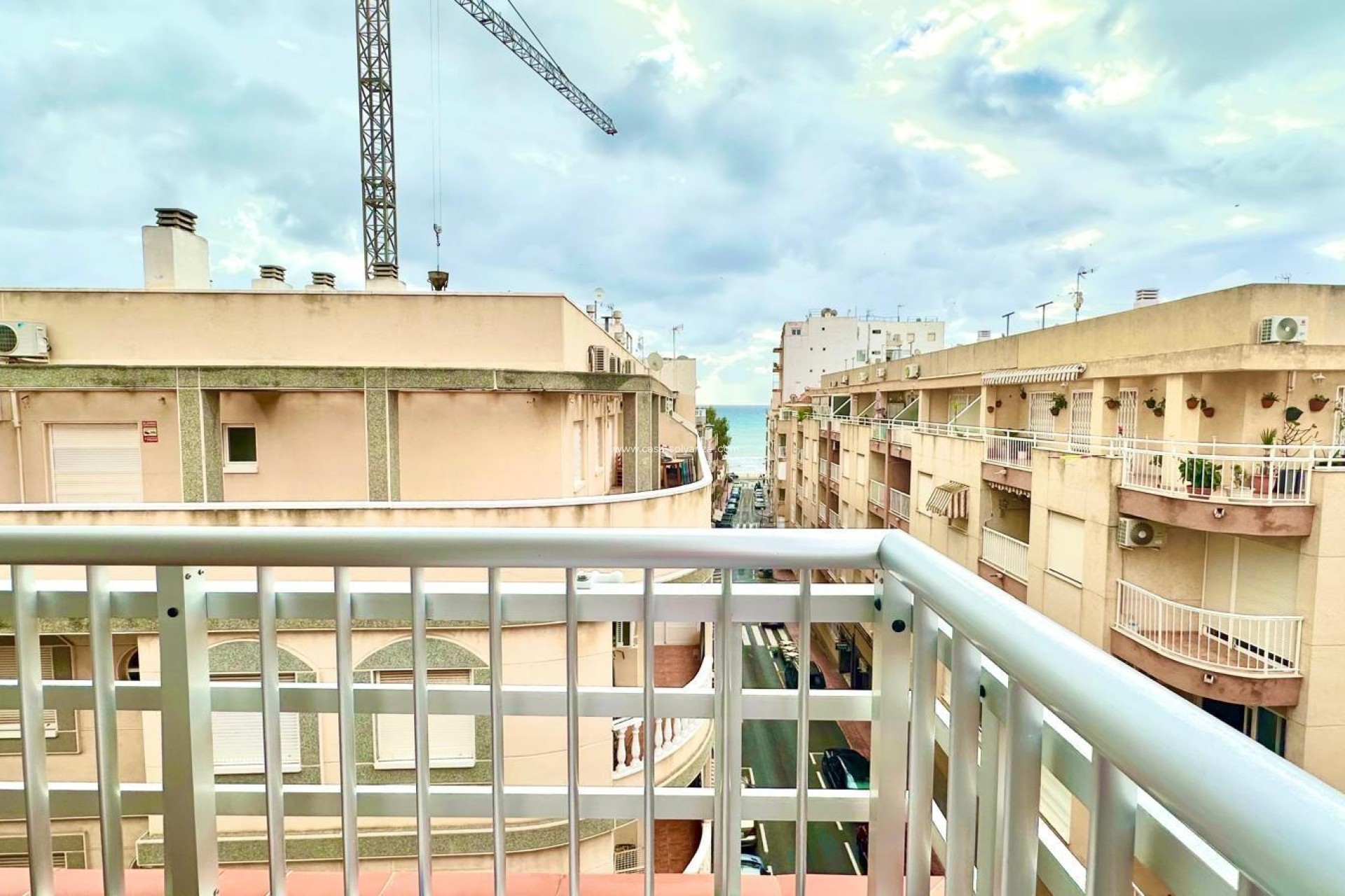 Resale - Apartment / flat - Torrevieja - Center