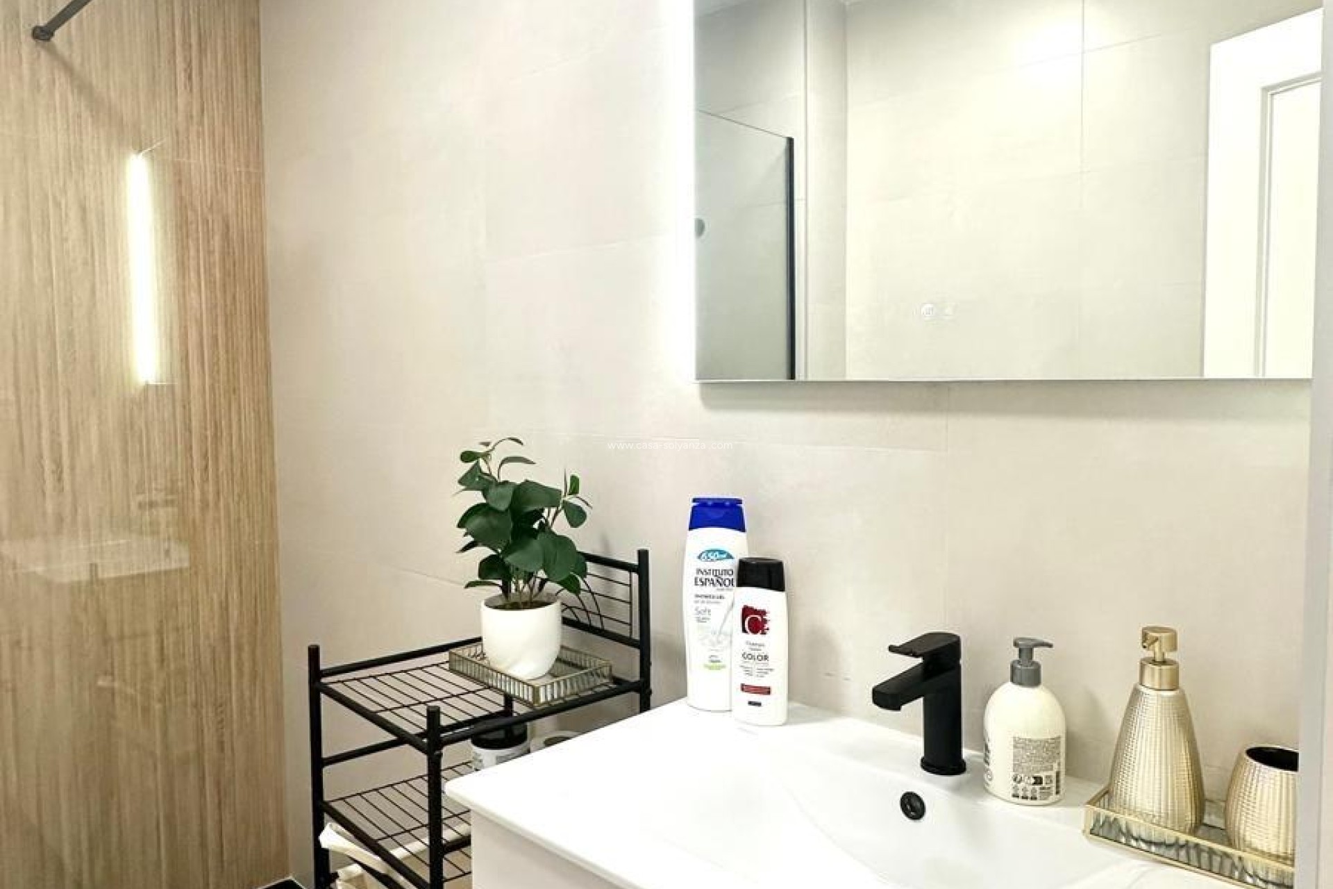 Resale - Apartment / flat - Torrevieja - Center