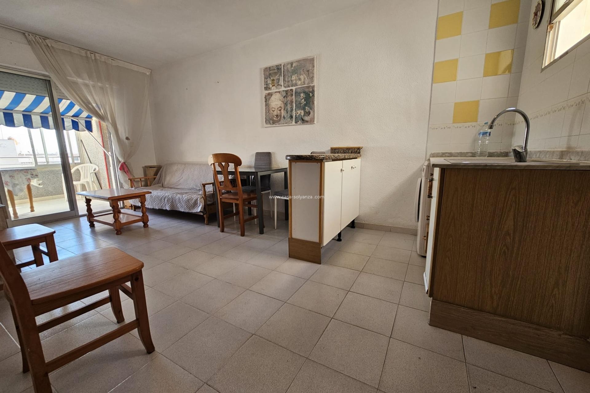 Resale - Apartment / flat - Torrevieja - Center