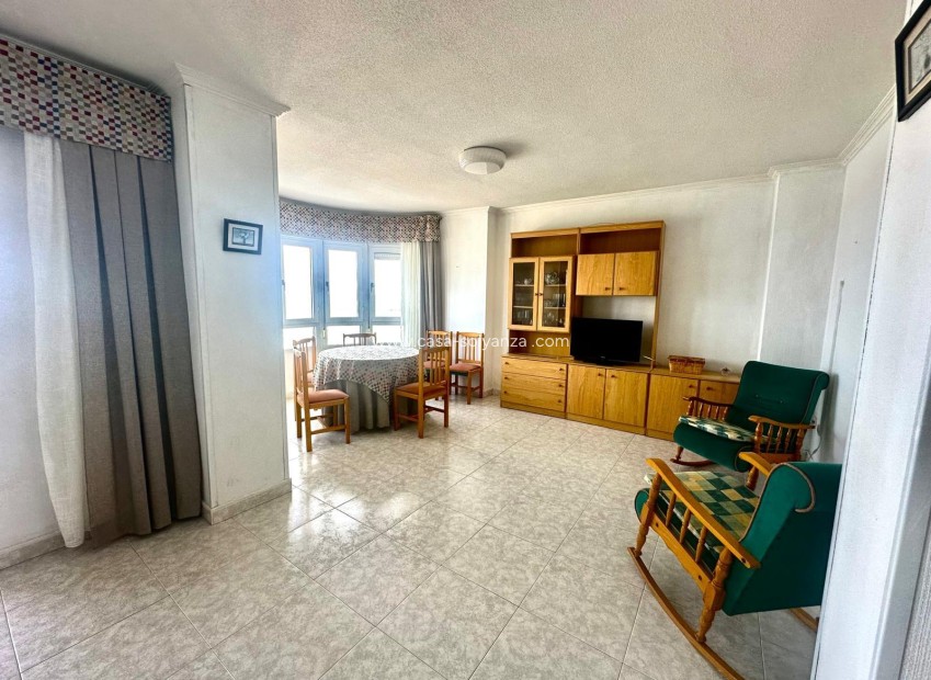 Resale - Apartment / flat - Torrevieja - Center
