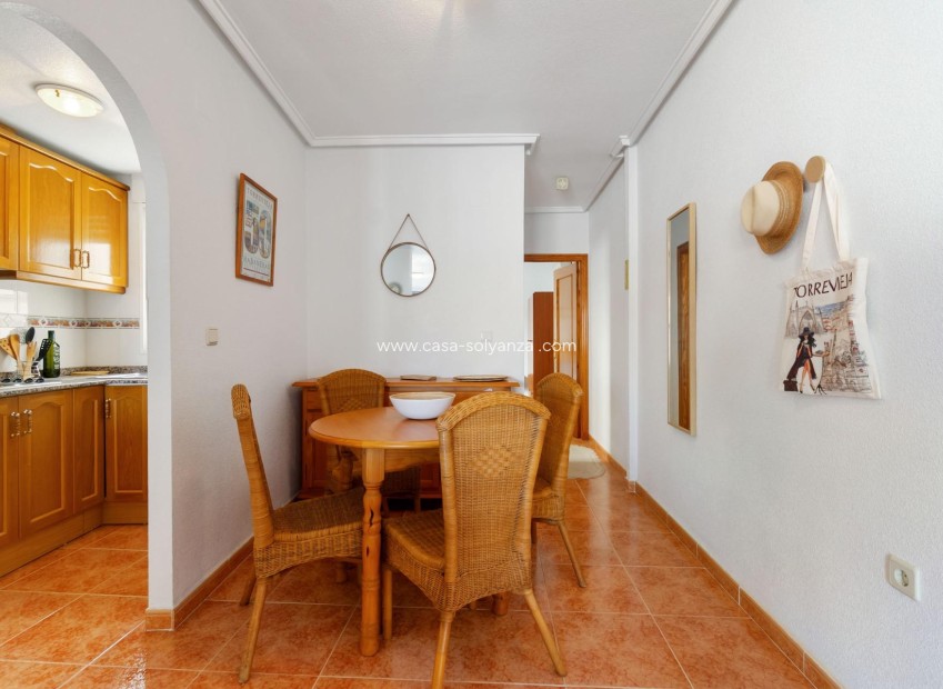 Resale - Apartment / flat - Torrevieja - Center