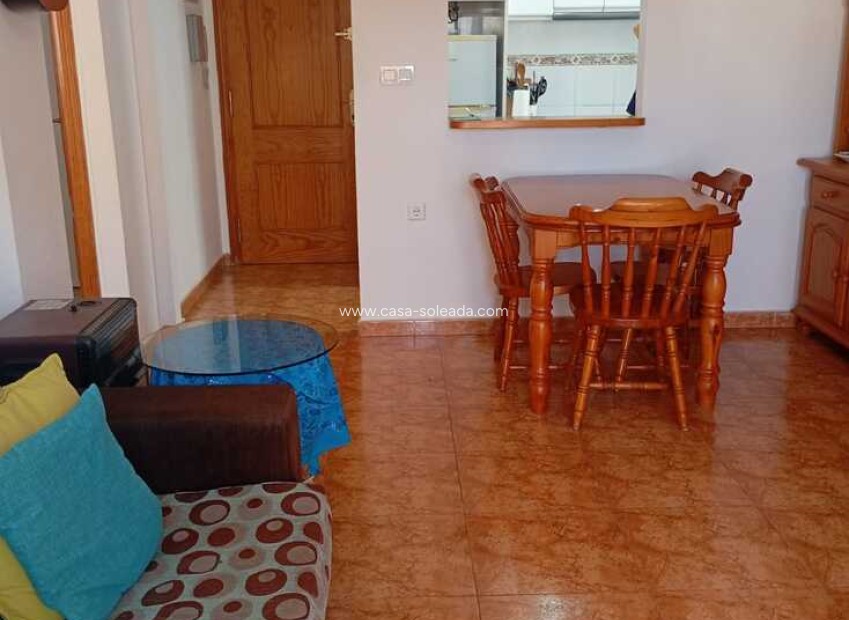 Resale - Apartment / flat - Torrevieja - Center